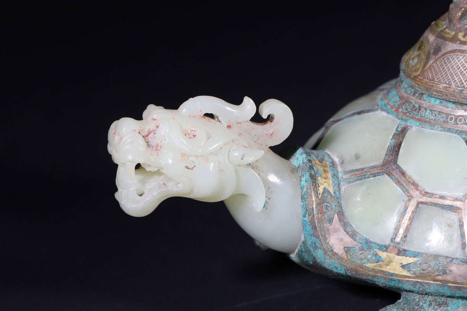 A Bronze Dragon-Tortoise Censer with Gold and Silver Inlay and Hetian Jade Inlays - Han Dynasty - 3
