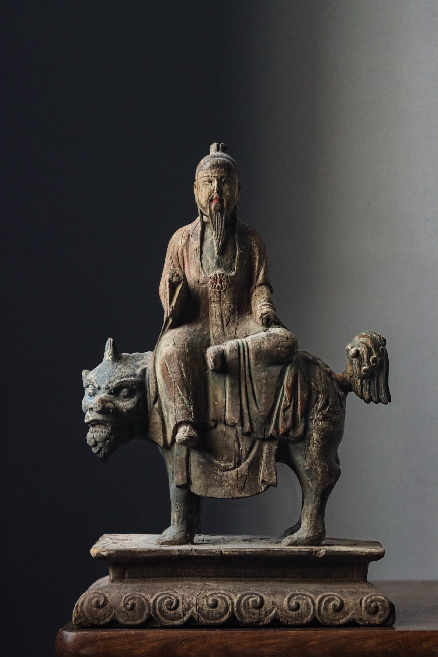 A Painted Wooden Statue of Taiyi Zhenren, Ming Dynasty - 2