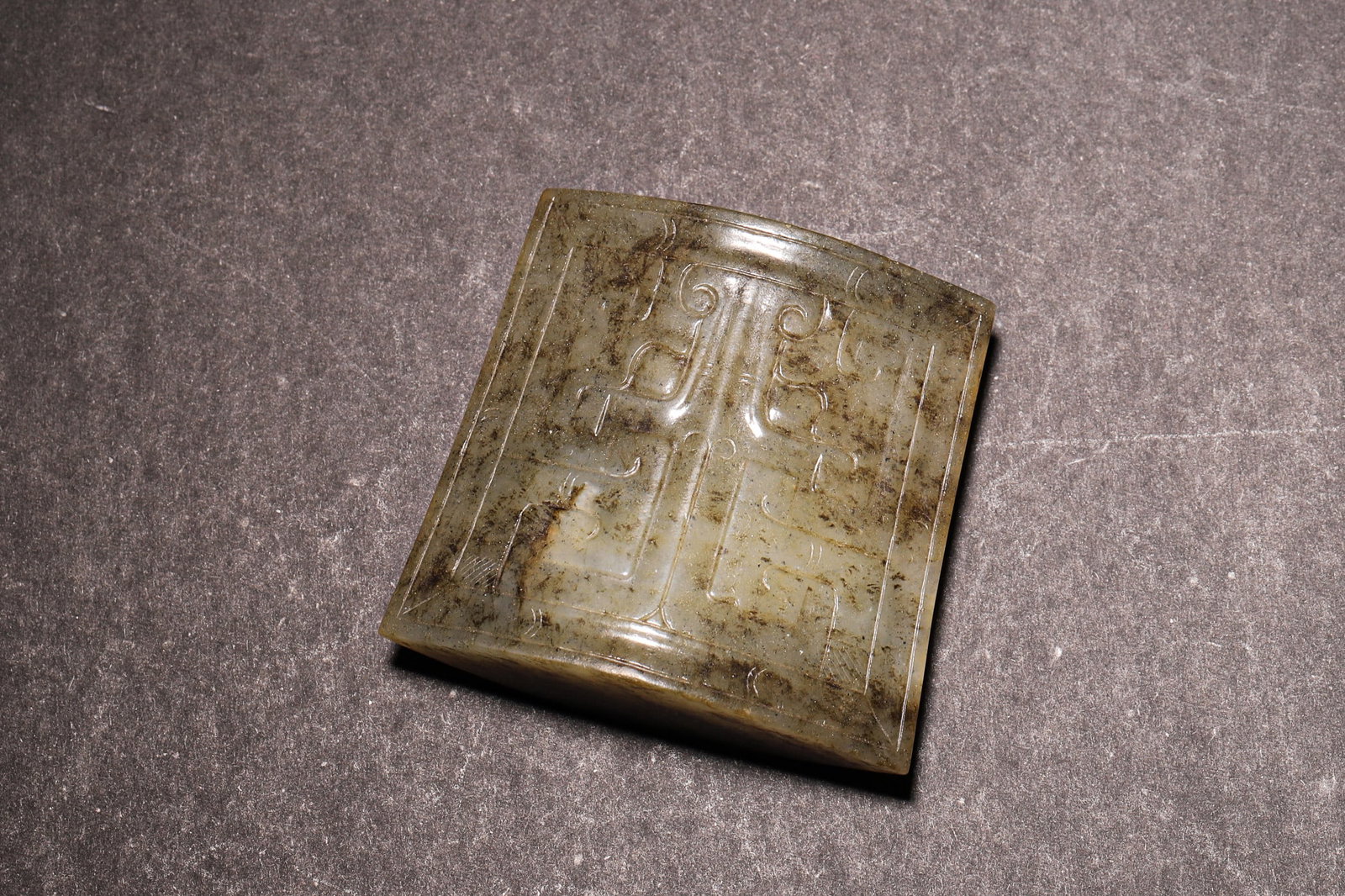 A Set of Hetian Jade Sword Fittings, Han Dynasty - 4