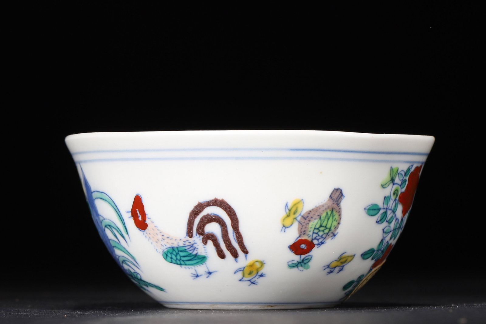 A Pair of Ming Dynasty Chenghua Doucai Chicken Cup - 6