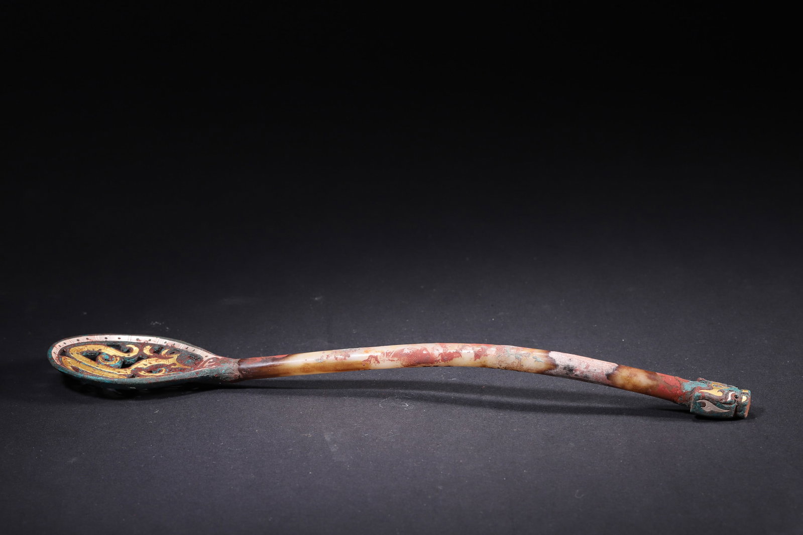 A Warring States Bronze Spoon with Gold and Silver Inlay and Jade Handle - 4