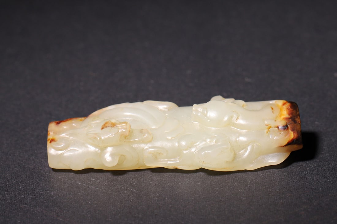 A Hetian Jade Lezi with High-Relief Chilong Pattern - Han Dynasty - 2