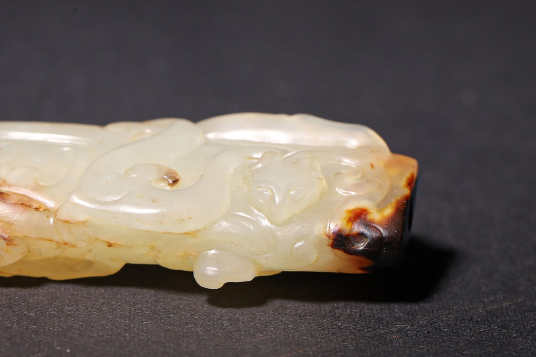 A Hetian Jade Lezi with High-Relief Chilong Pattern - Han Dynasty - 6