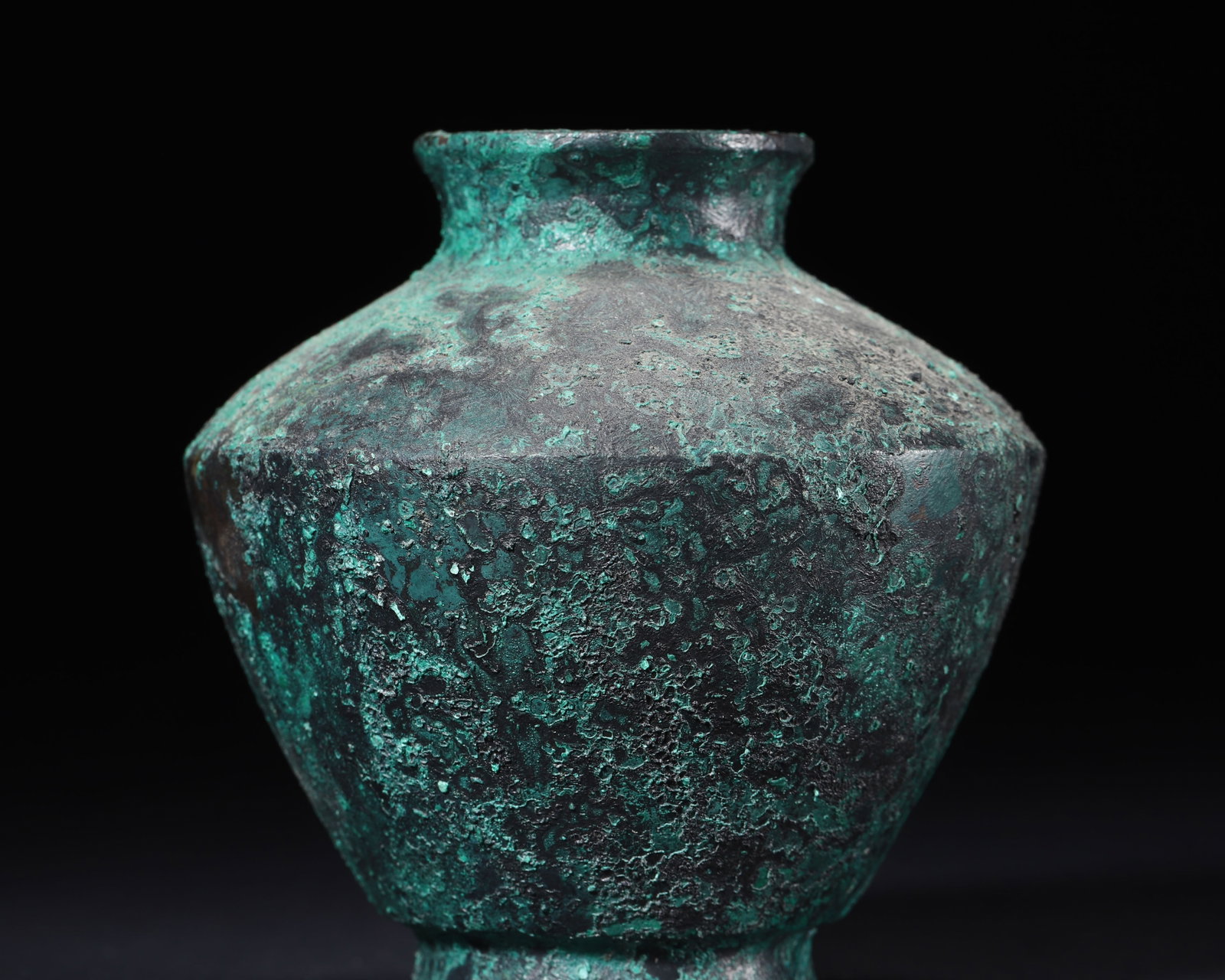 A Han Dynasty Plain Bronze Miniature Jar - 5