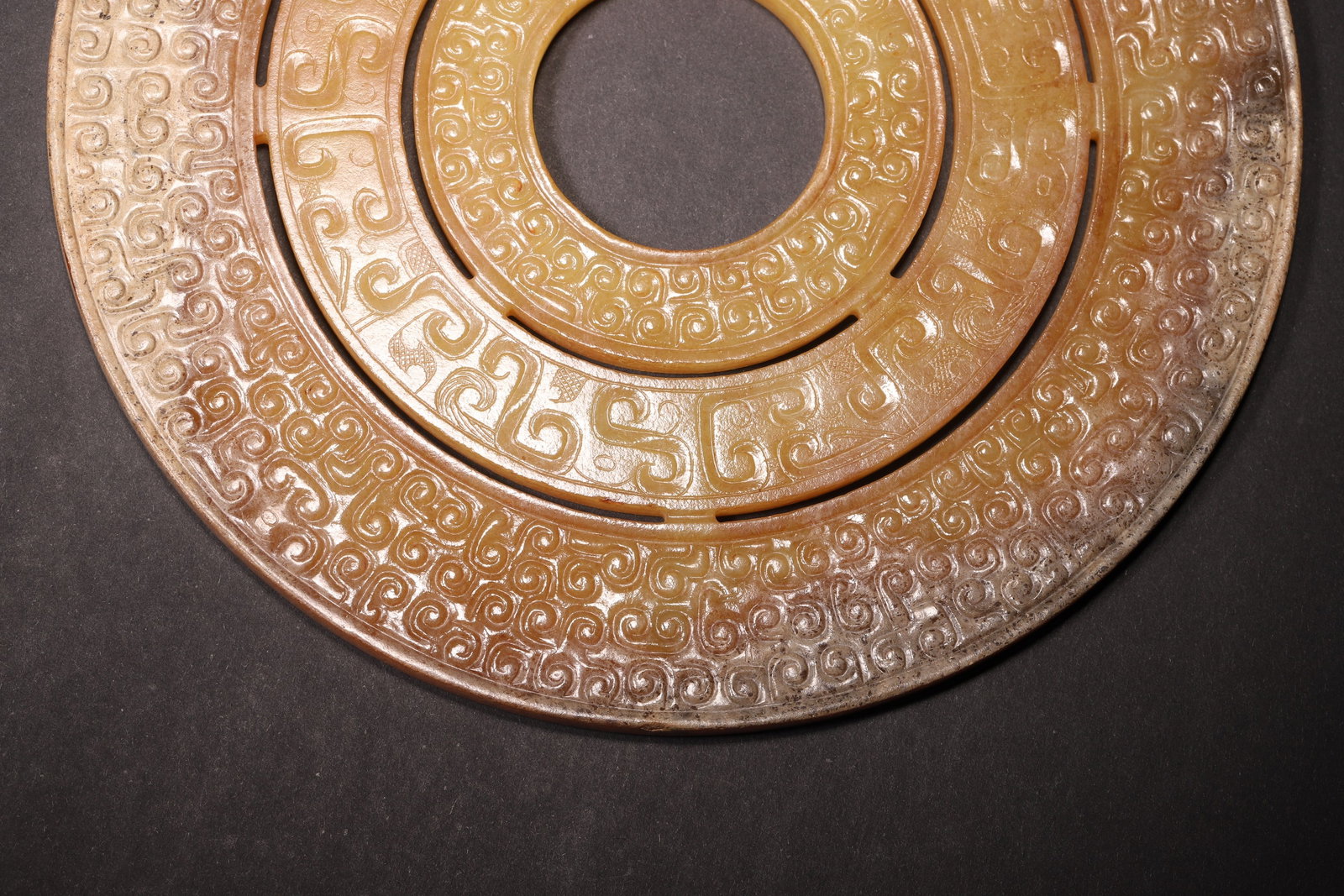 A Hetian Jade Bi Disc with Triple Concentric Circle Patterns - Han Dynasty - 3