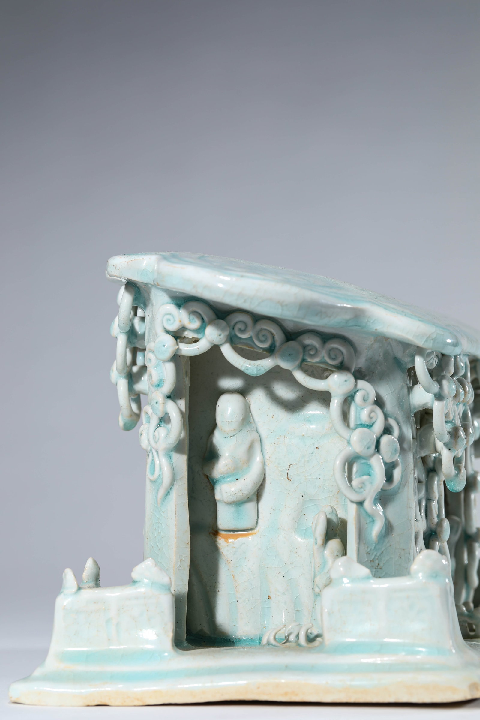 A Hutian-Type Shrine - 4
