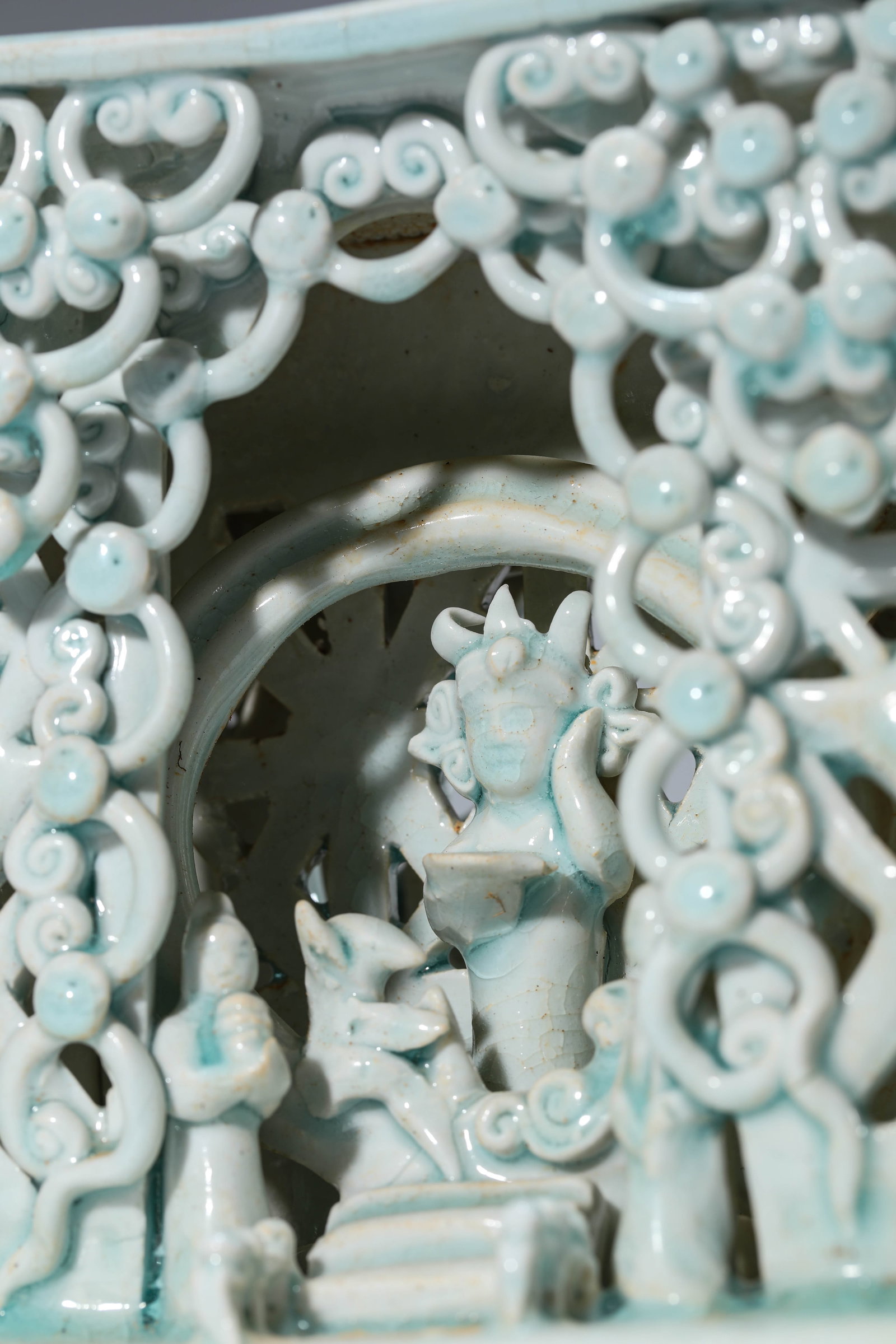 A Hutian-Type Shrine - 5