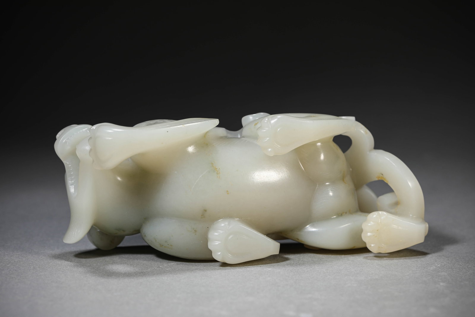 A Jade 'Auspicious Beast' - 6
