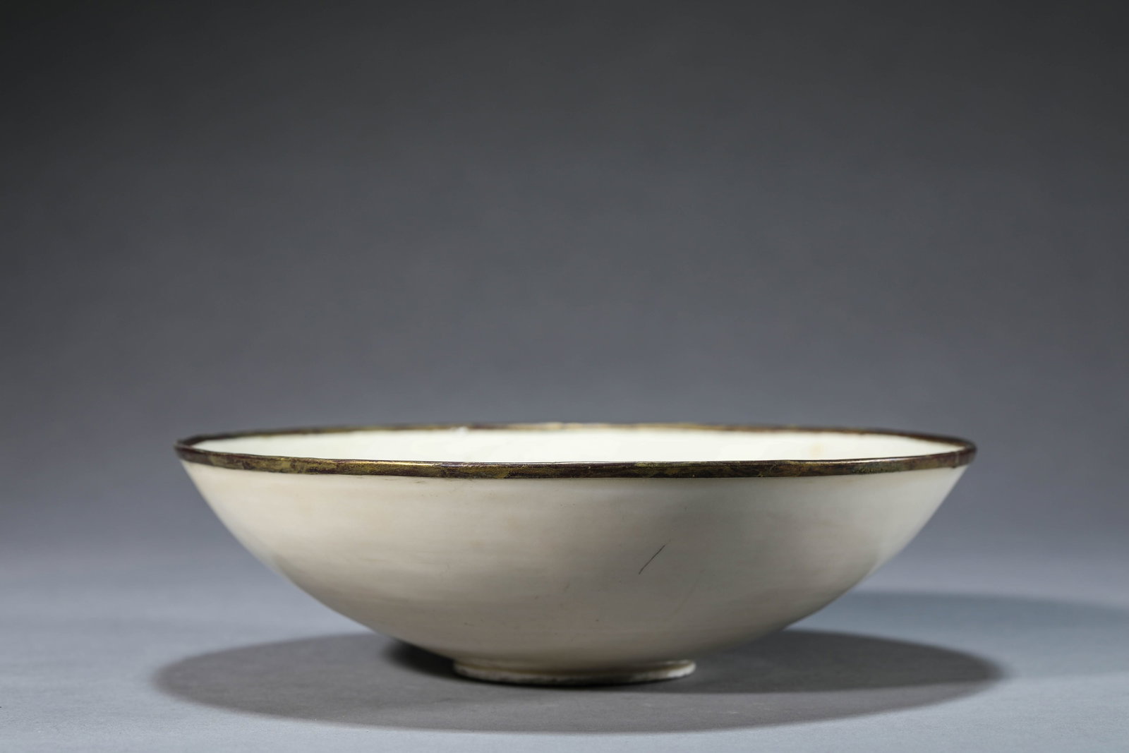 A Ding-Type 'Eight Trigrams' Dish - 5