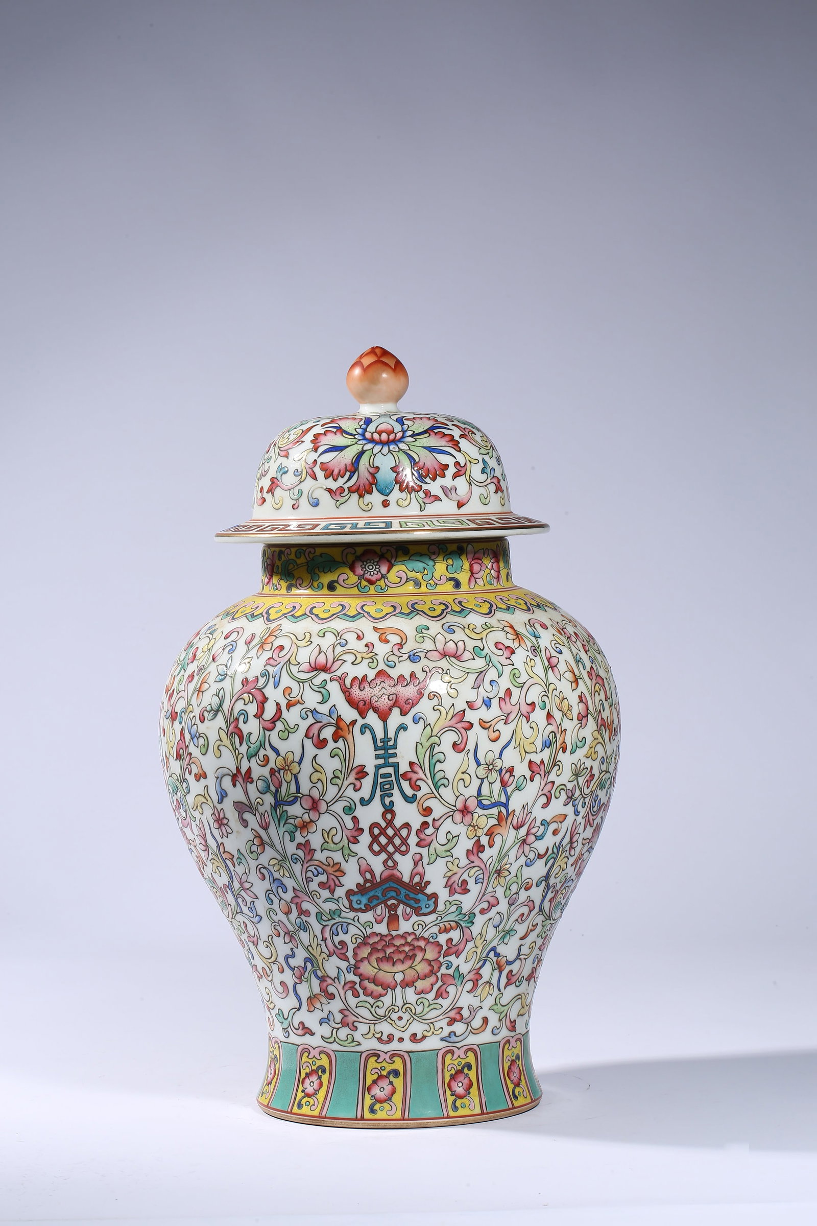 A Famille-Rose ??Lotus?? ??General??s Helmet?? Jar and Cover: Dimensions: Width: 27.2 cm (10.71 in) x Height: 45.5 cm (17.91 in). All measurements are approximate.