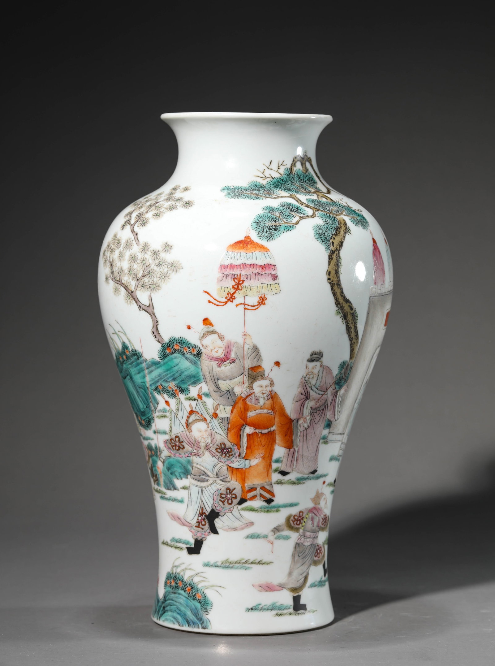 A Famille-Rose 'Narrative Scene' 'Flared-Mouth' Vase: Dimensions: Width: 17.8 cm (7.01 in) x Height: 31.2 cm (12.28 in). All measurements are approximate.