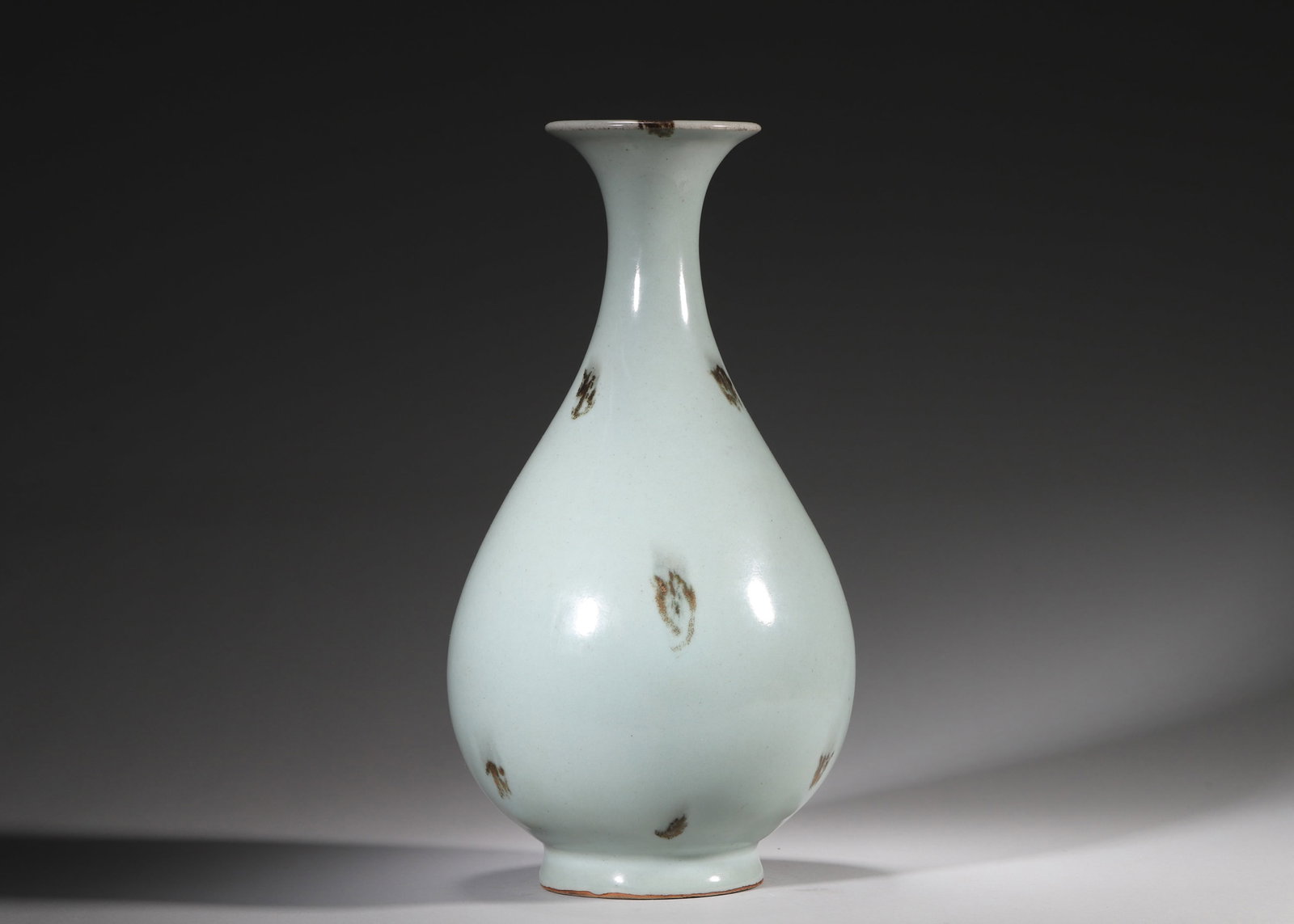 A Longquan Celadon Pear-Shaped Vase with Brown Speckled Decoration, Yuan Dynasty (1 of 5)
