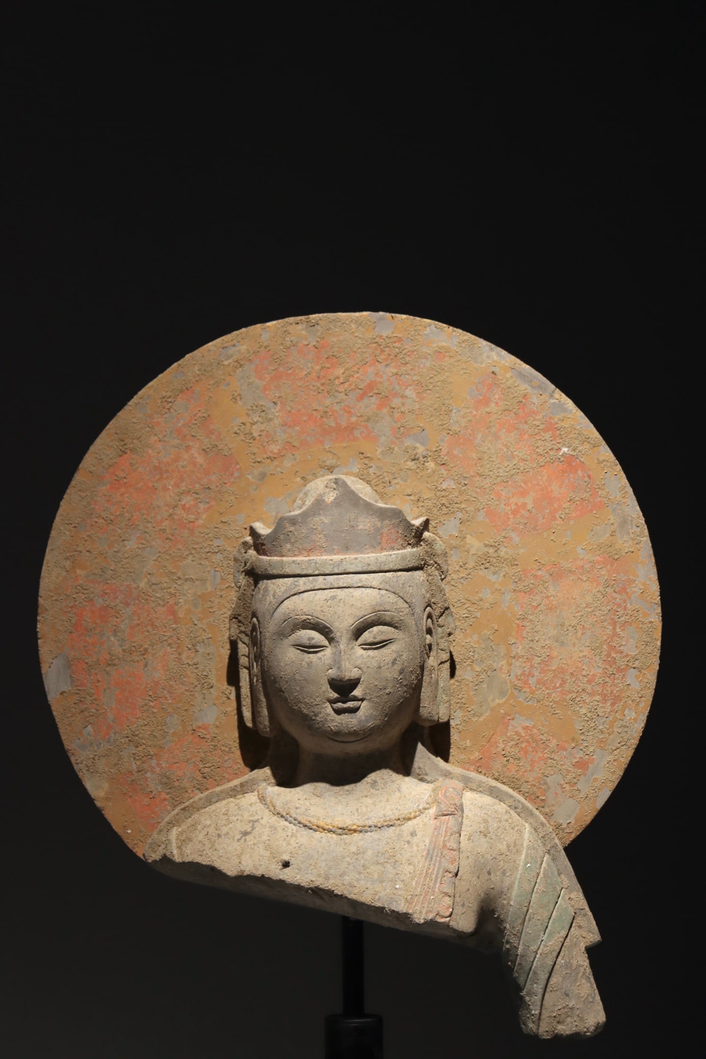 A Bluestone Bust,Sui Dynasty - 2