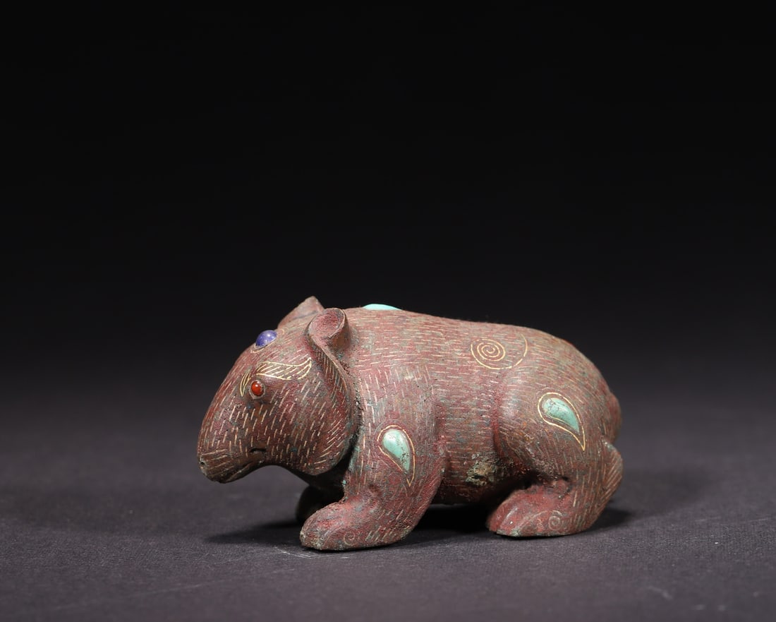 A Gold-Inlaid and Gemstone-Embedded Bronze Recumbent Bear, Han Dynasty (1 of 6)