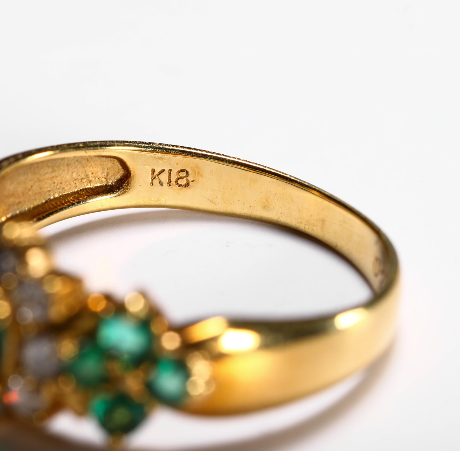18K EMERALD RING - 7