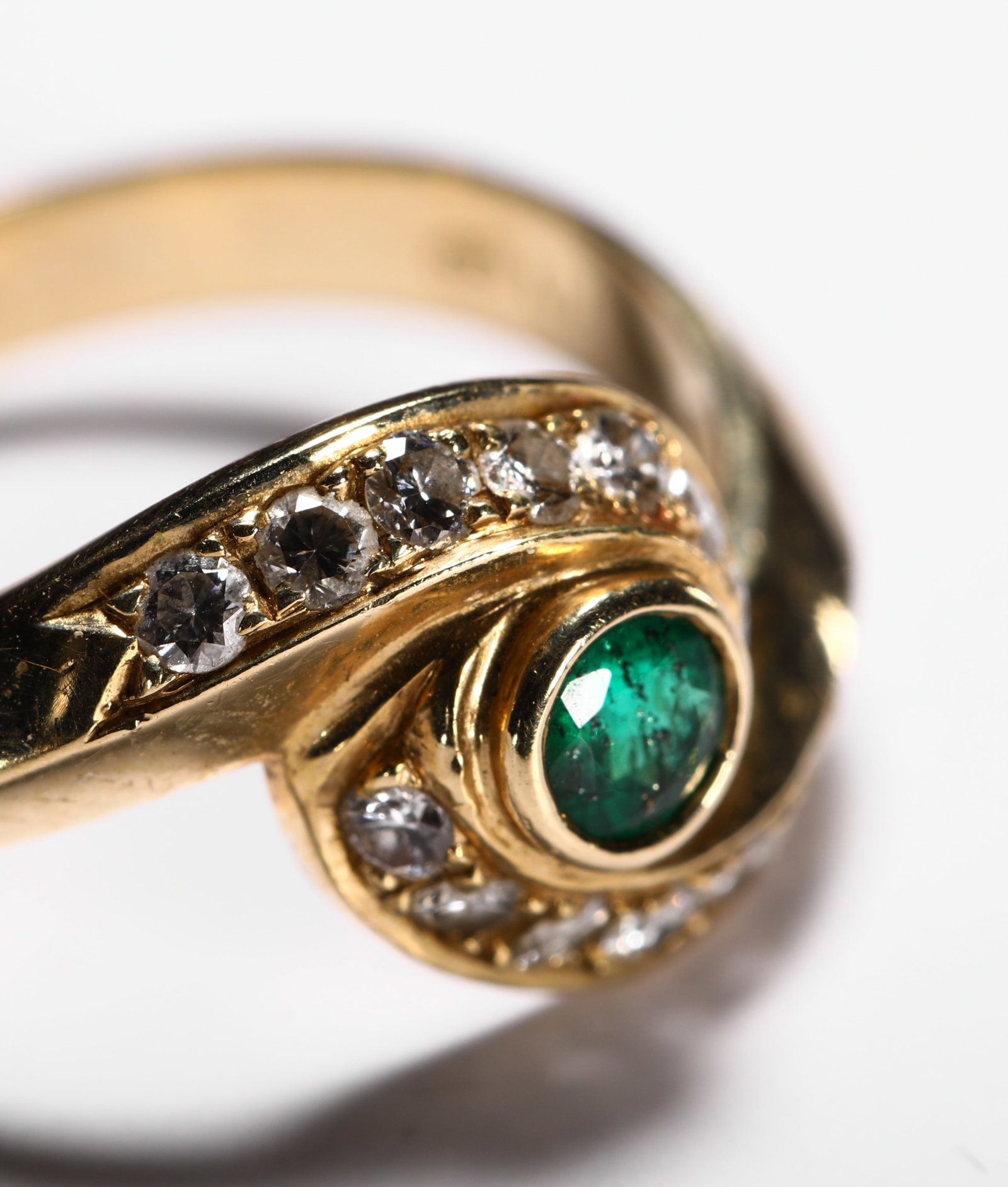 18K EMERALD RING - 2