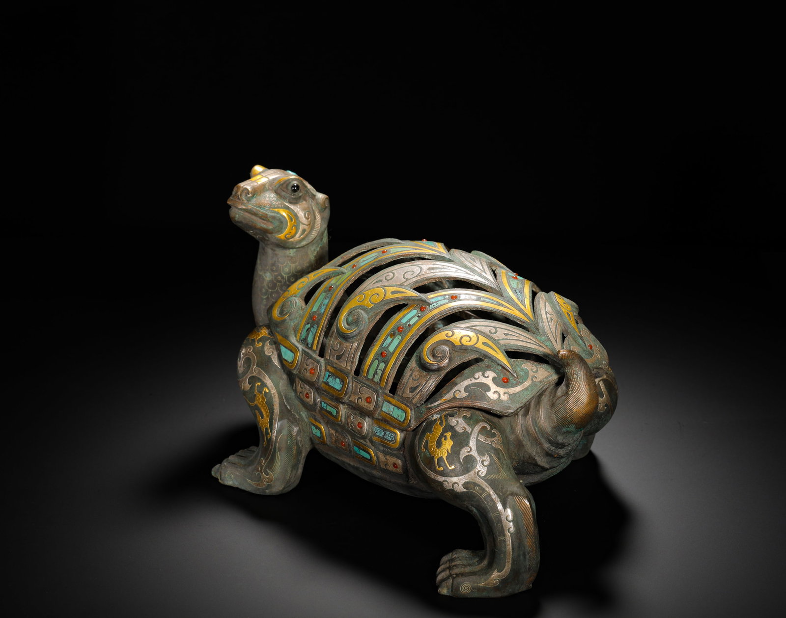 A TURTLE-SHAPED INCENSE BURNER WITH INLAID GOLD AND SILVER AND TURQUOISE FROM THE WARRING STATES (1 of 13)