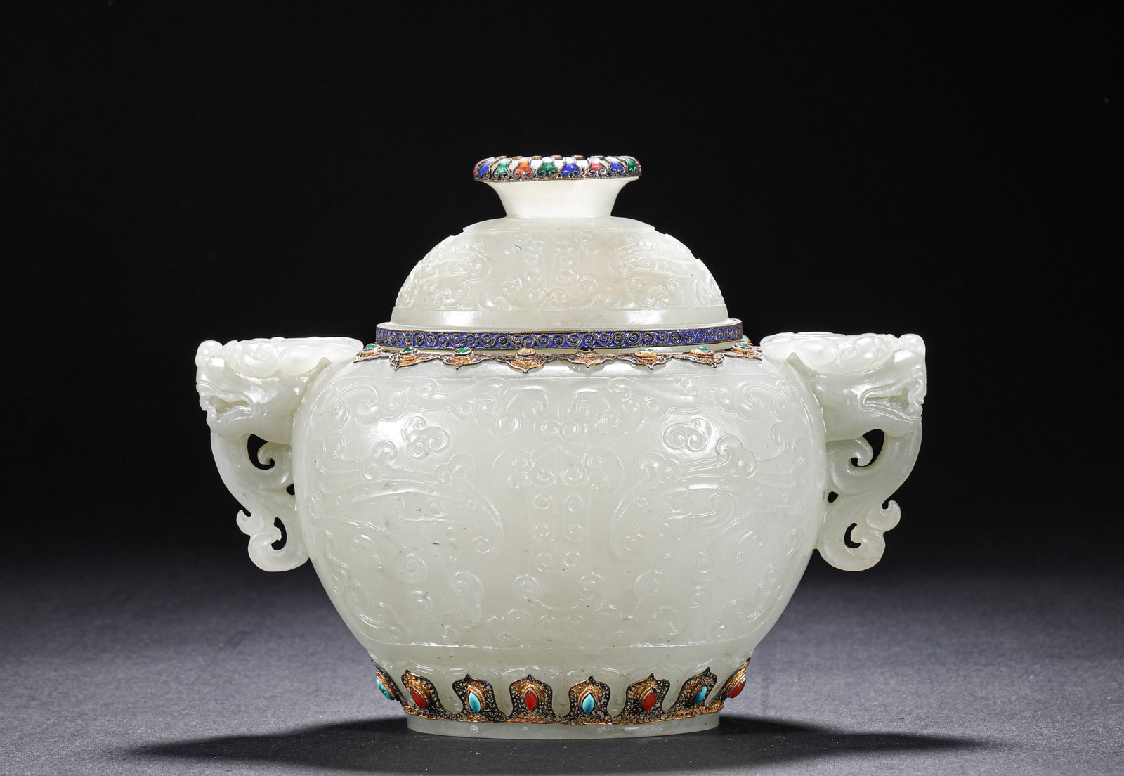 HETIAN WHITE JADE WITH GOLD INLAID LID JAR OF THE QING DYNASTY (1 of 9)