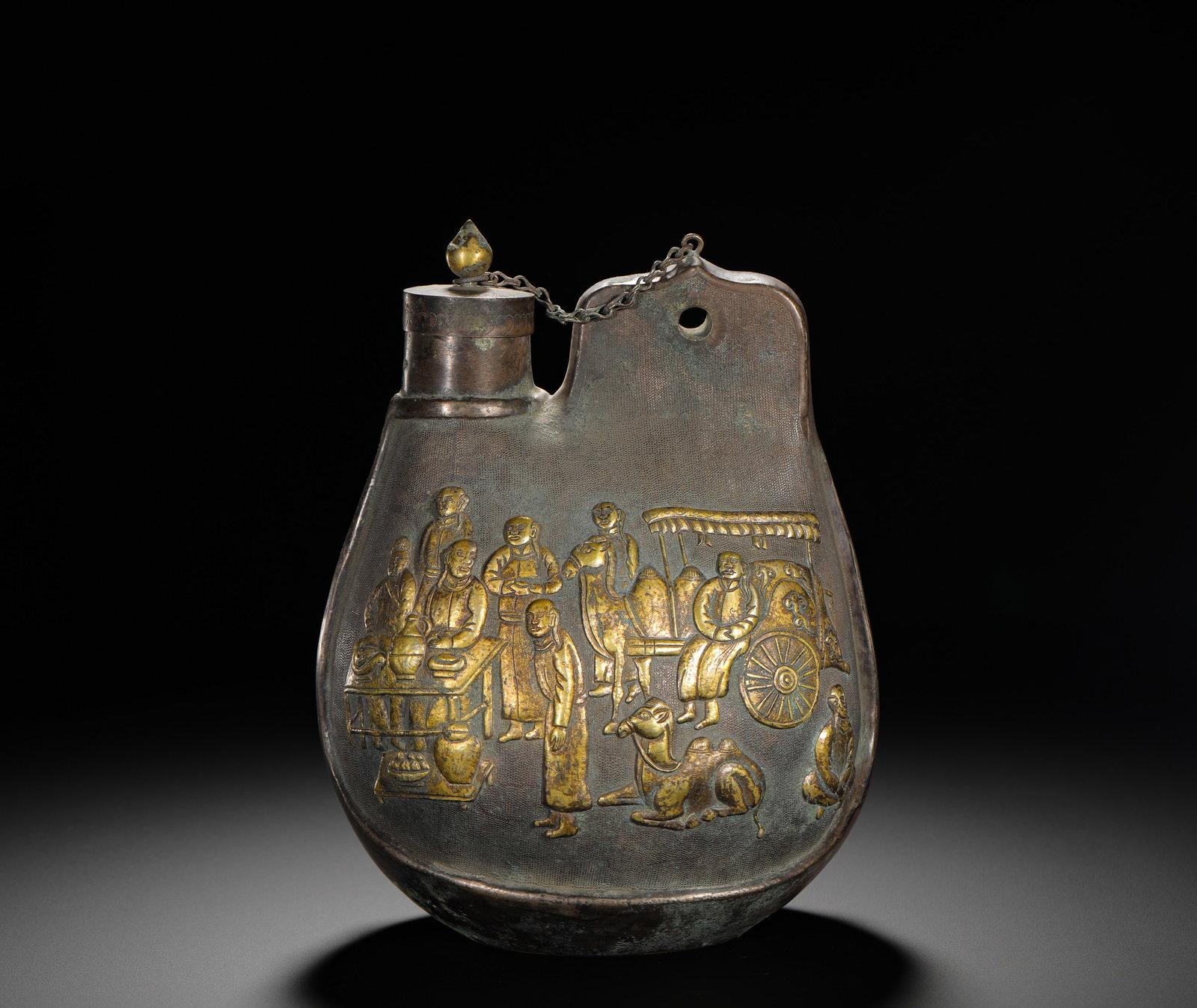 TANG DYNASTY SILVER-GILT LEATHER BAG POT (1 of 11)