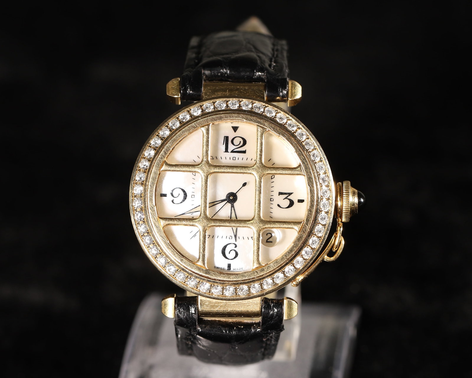 CARTIER PASHA DE CARTIER GRILLE REF.1021, 18CT YELLOW GOLD DIAMOND-SET AUTOMATIC WRISTWATCH, CIRCA: Wt 85.4g (0.19 lb); D 3.85cm (1.52 in),Cartier Pasha Grille reference 1021 from the 1990s. 18K yellow gold case set with brilliant-cut diamonds on the bezel. The dial features the iconic golden grille