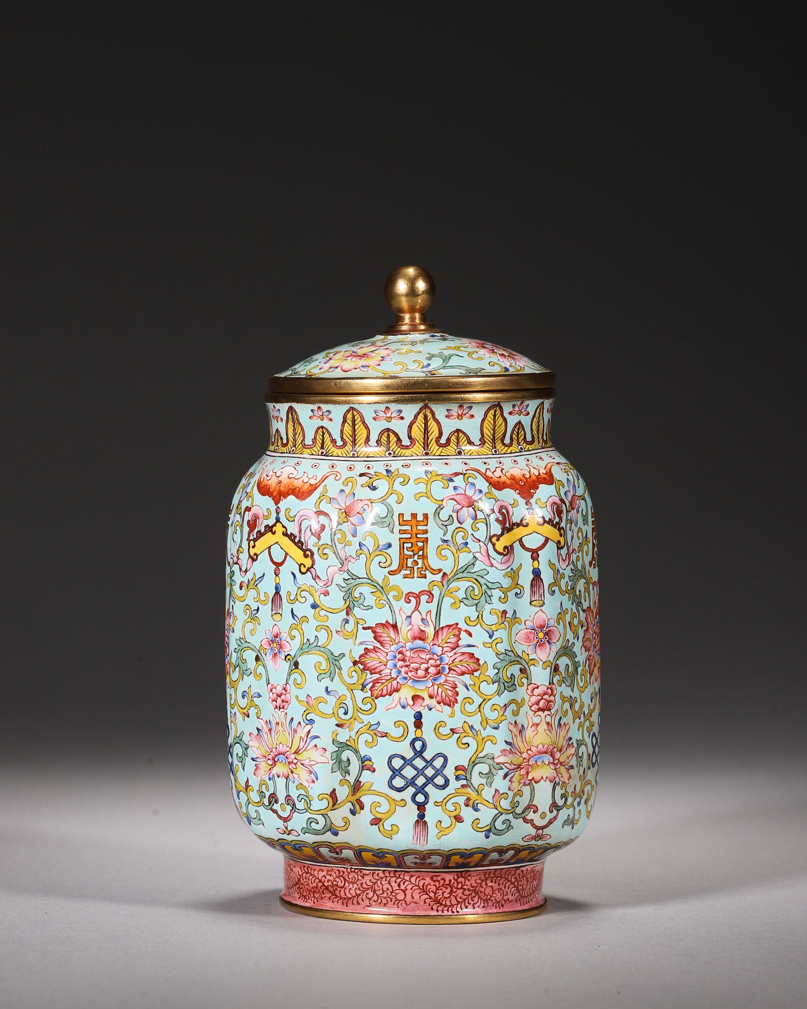 Copper Body Painted Enamel Lidded Jar With Interlocking Lotus And Shou Character Motifs, Qianlong (1 of 7)