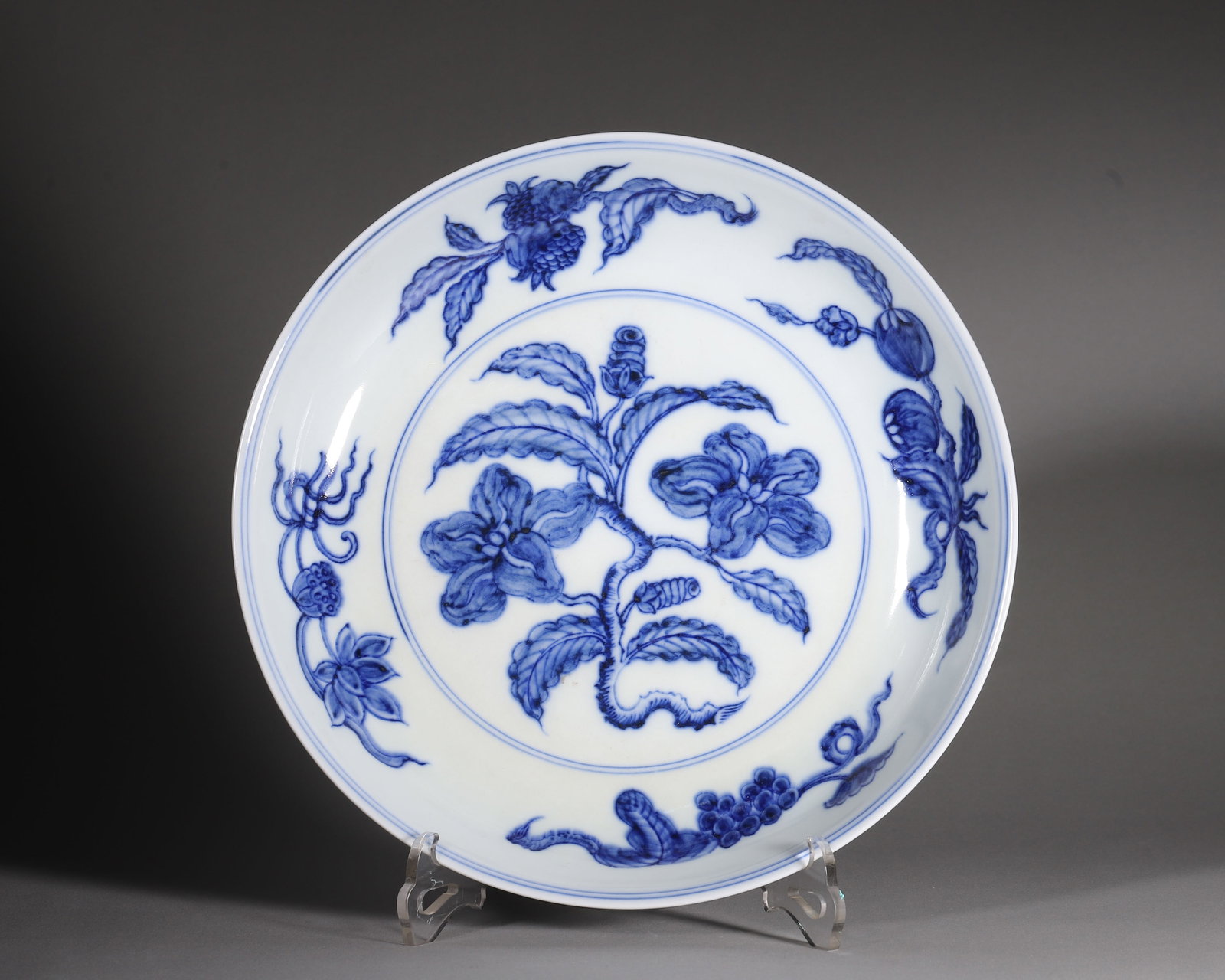 Blue And White Plate With Sprouting Fruit And Flower Motif, Chenghua Period Ming Dynasty (14651487 (1 of 10)