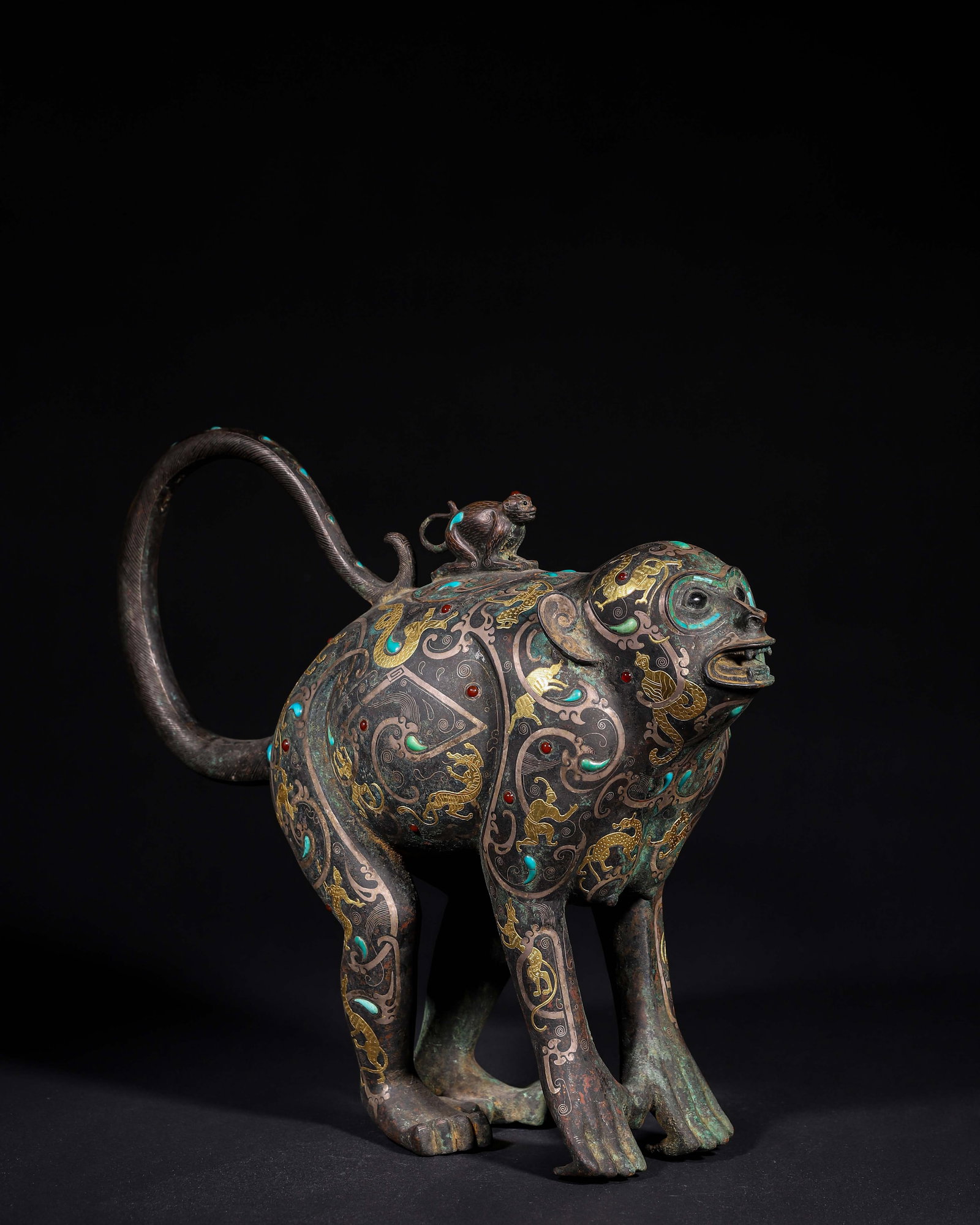 Han Dynasty, Bronze Monkey Zun Inlaid With Gold, Silver, Turquoise And Agate (1 of 13)
