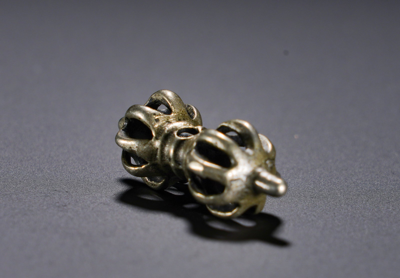Three Vajra Scepters - 3