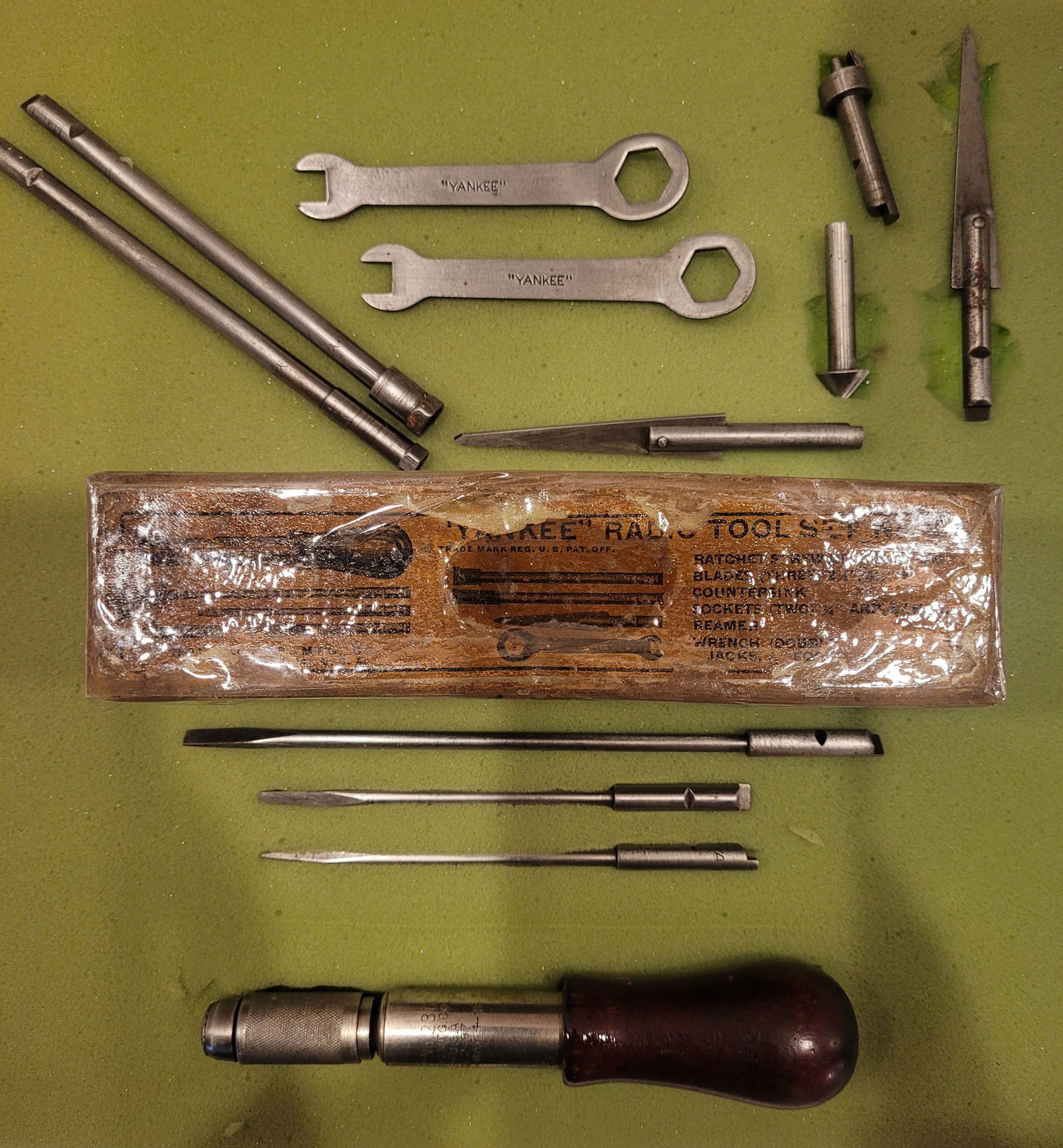 Yankee Radio Tool Set RARE No 105 w/original box (1 of 2)