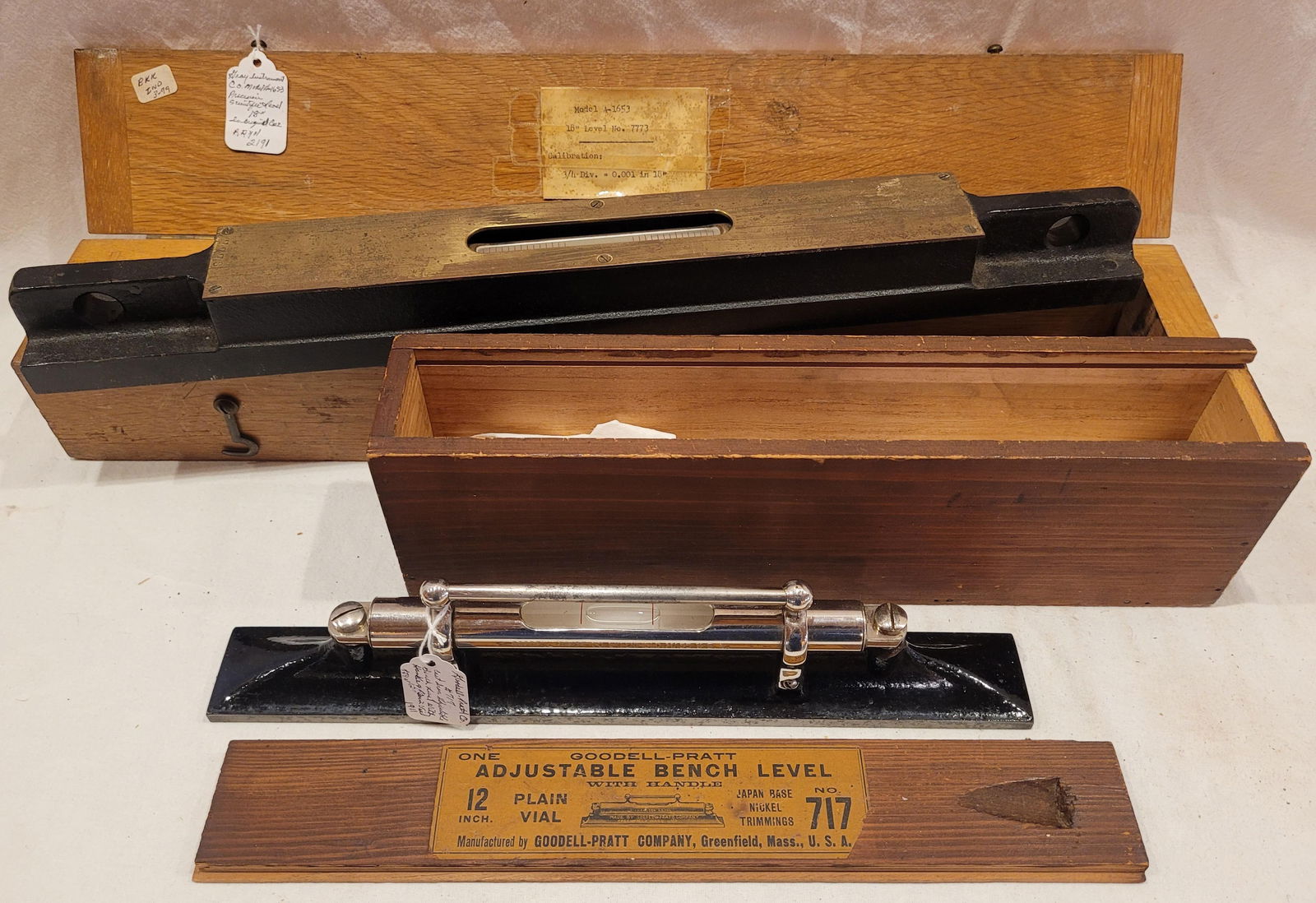 Level - Gray Instruments Scientific Level 18" & Goodell Pratt Bench Level w/Box 12" (1 of 3)