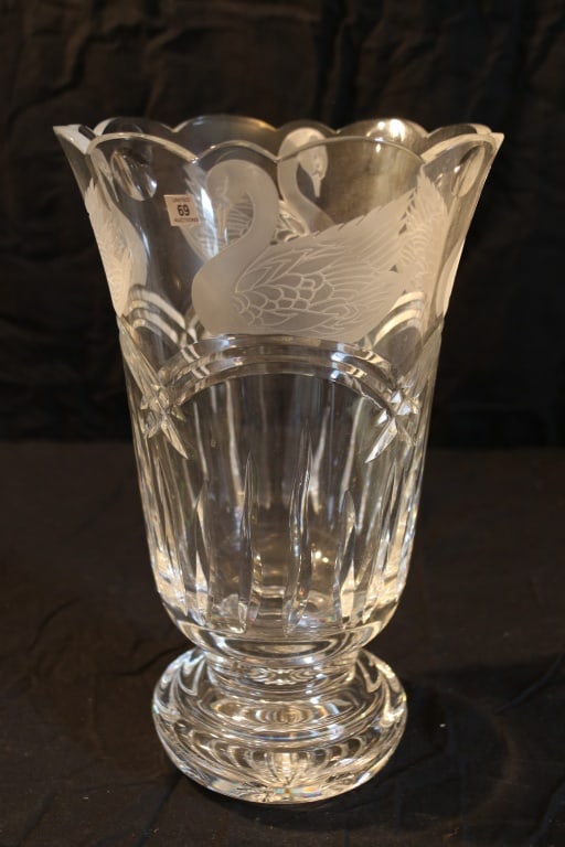 Waterford Crystal Designers Gallery - Swan Lake Vase - Signed - Especially For Joe Kelly 48/2500 (1 of 3)