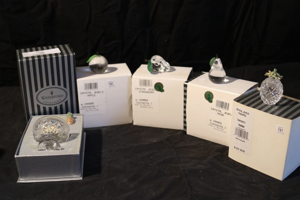 Waterford Crystal Jewels CJ's - Bounty of Life, Pineapple, Pear, Srawberry, Apple (1 of 3)