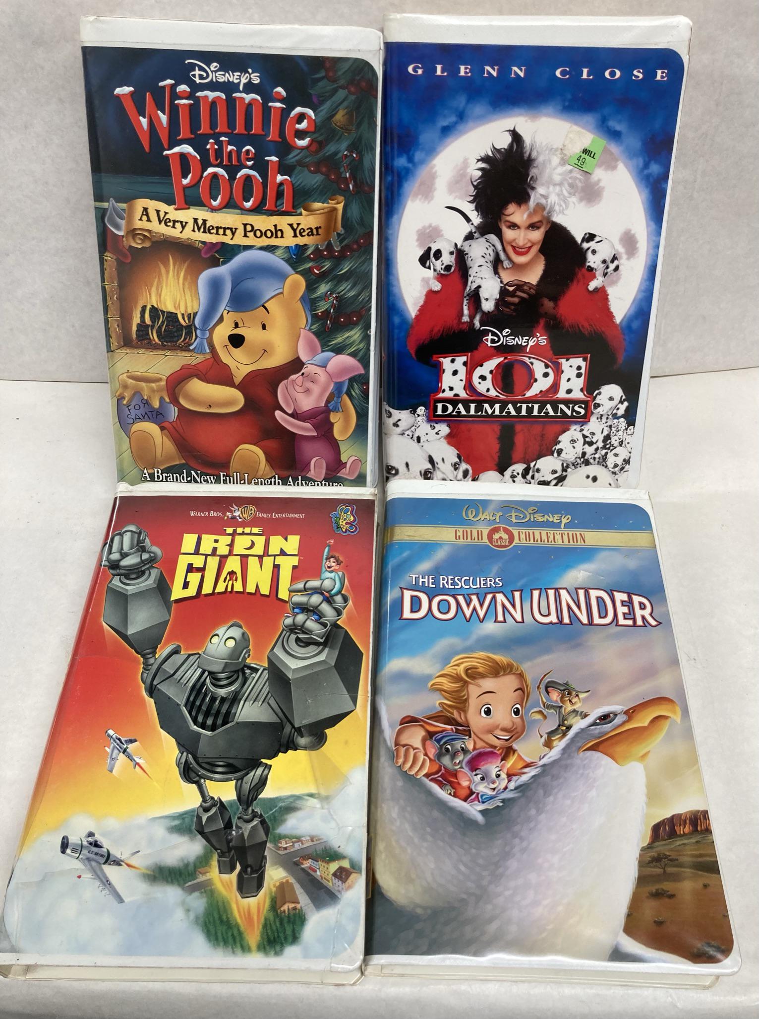 Lot of Disney VHS Videos: Winnie the Pooh, The Iron Giant, The Rescuers Down Under, 101 Dalmatians (1 of 2)