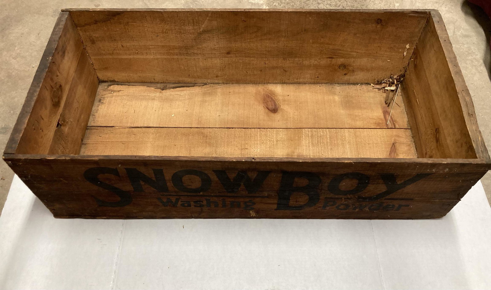Snow Boy Washing Powder Wooden Box: Snow Boy Washing Powder Wooden Box 17x24.5inches Please refer to the pictures as they also help to form part of the description and reach out to us with any questions.