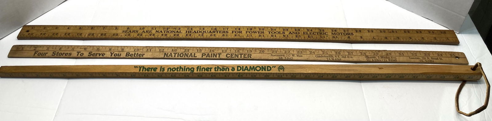 Three Foot Advertising Yard Stick, Diamond Tool & Horseshoe Co. Craftsman & National Paint Center (1 of 6)