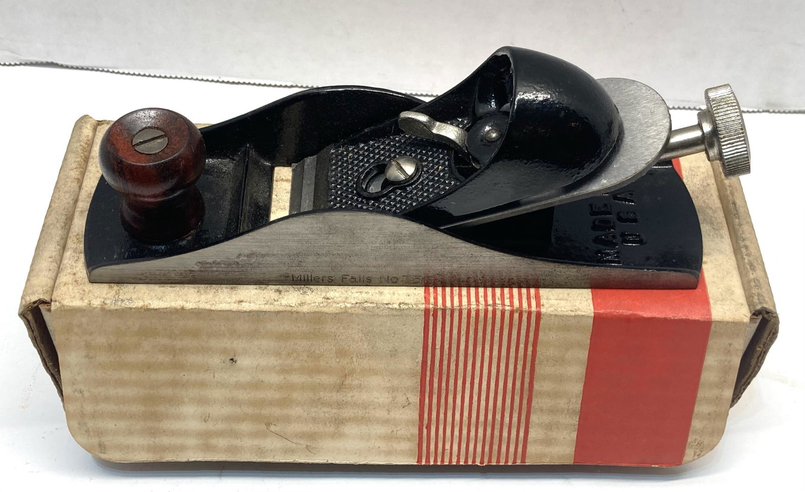 NIB Wooden Plane Millers Falls No 75 B (1 of 5)