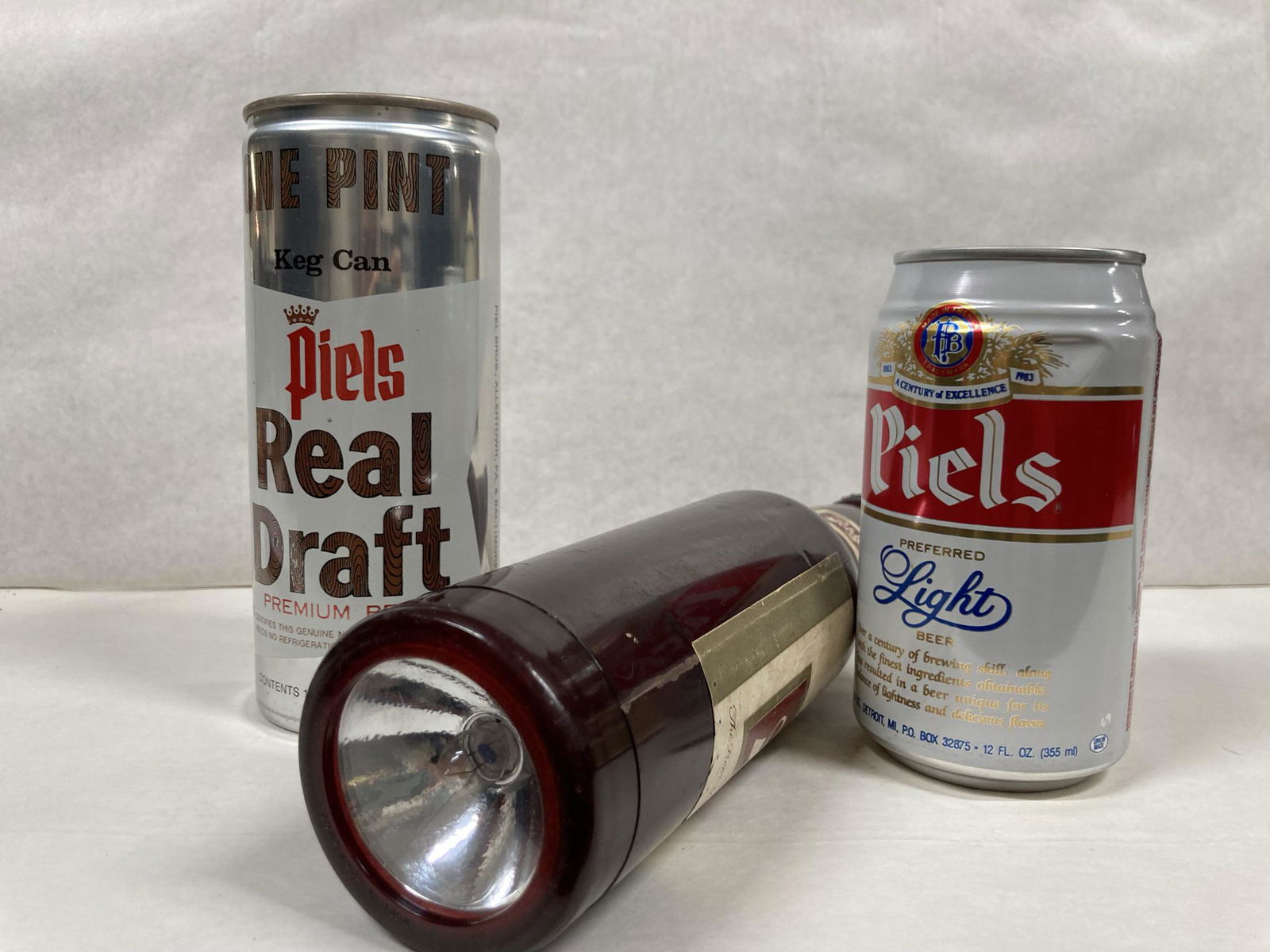 Schlitz Beer Advertising Flashlight & Piels Beer Cans: Schlitz Beer Advertising Flashlight & Piels Beer Cans