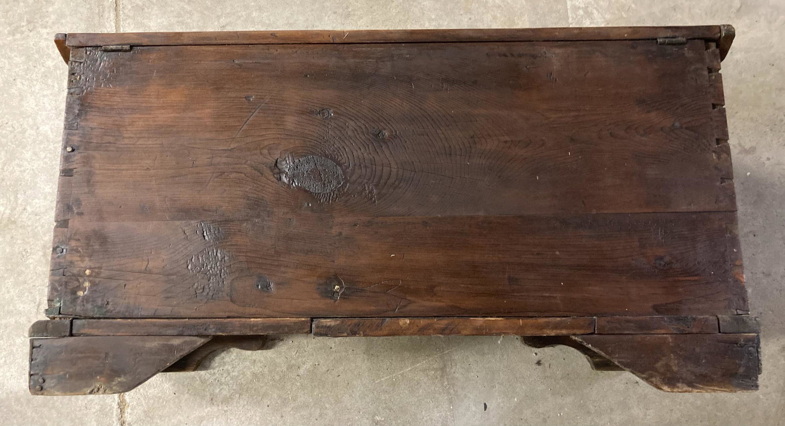 Pine Dove Tail Trunk: Pine Dove Tail Trunk