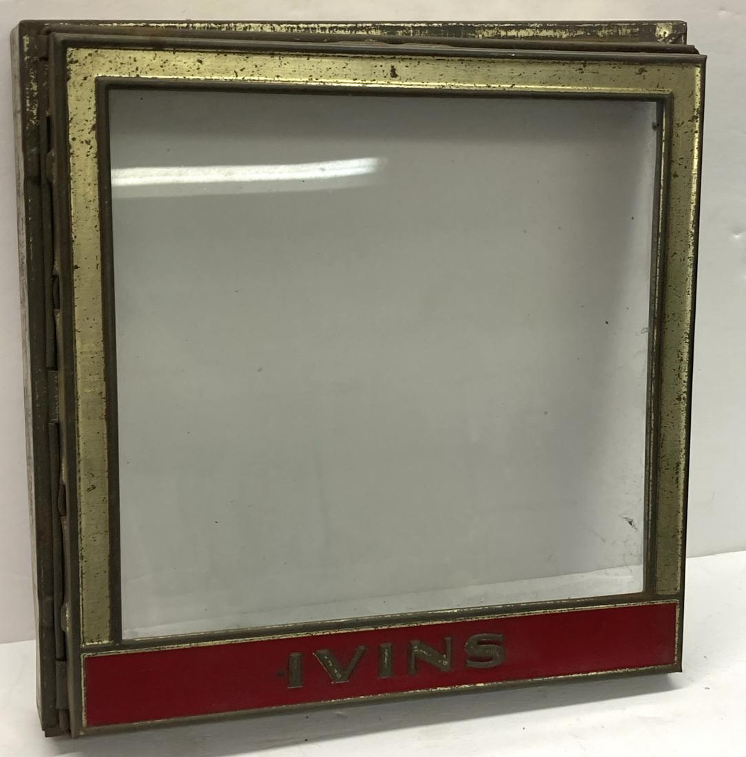 Ivan Display Case/ Biscuit Box Lid (1 of 7)