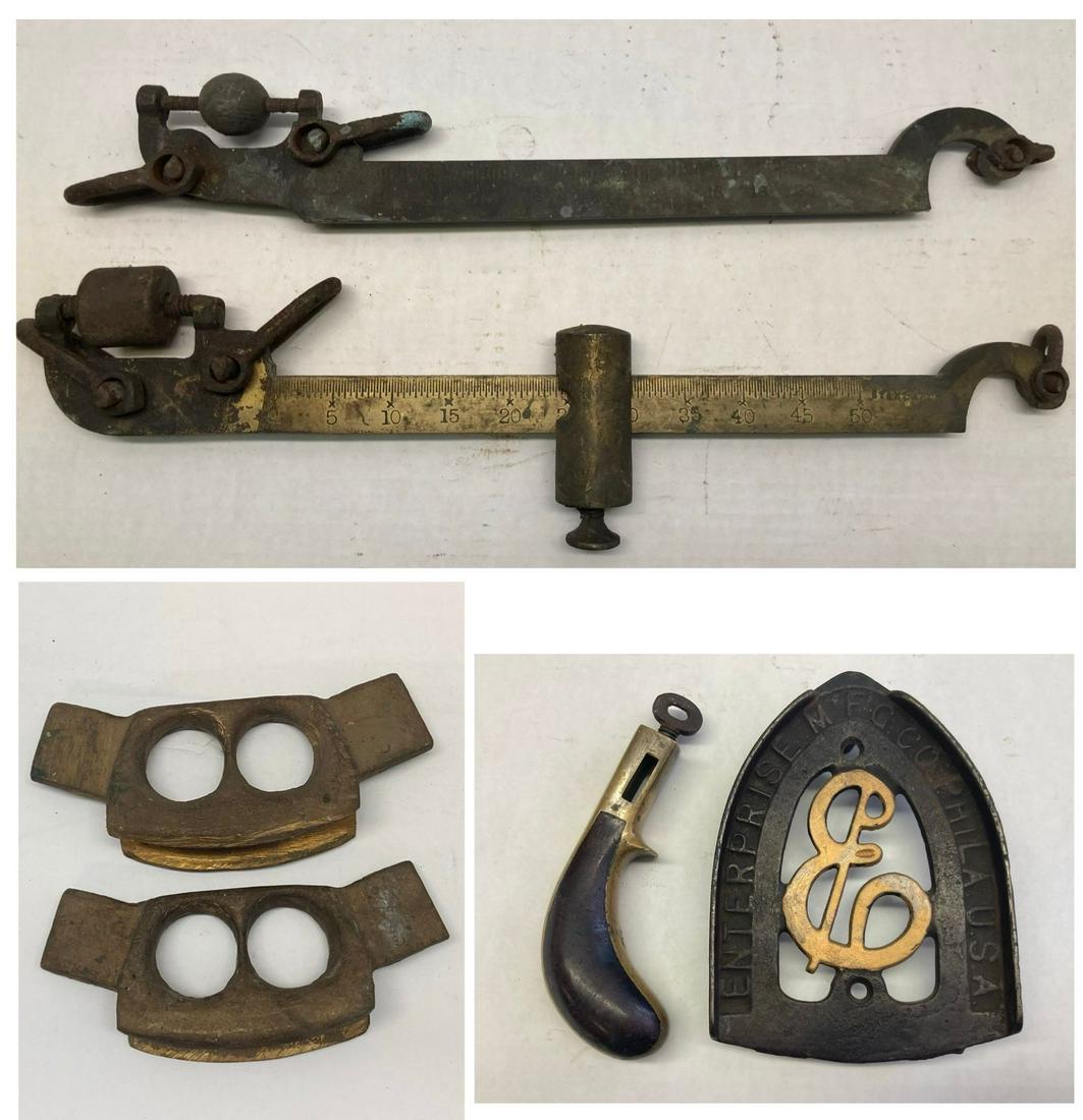 Two Vintage Brass Balance Scale Arms with Weight, Steam Punk Brass Knuckles/ Pipe molders, (1 of 13)
