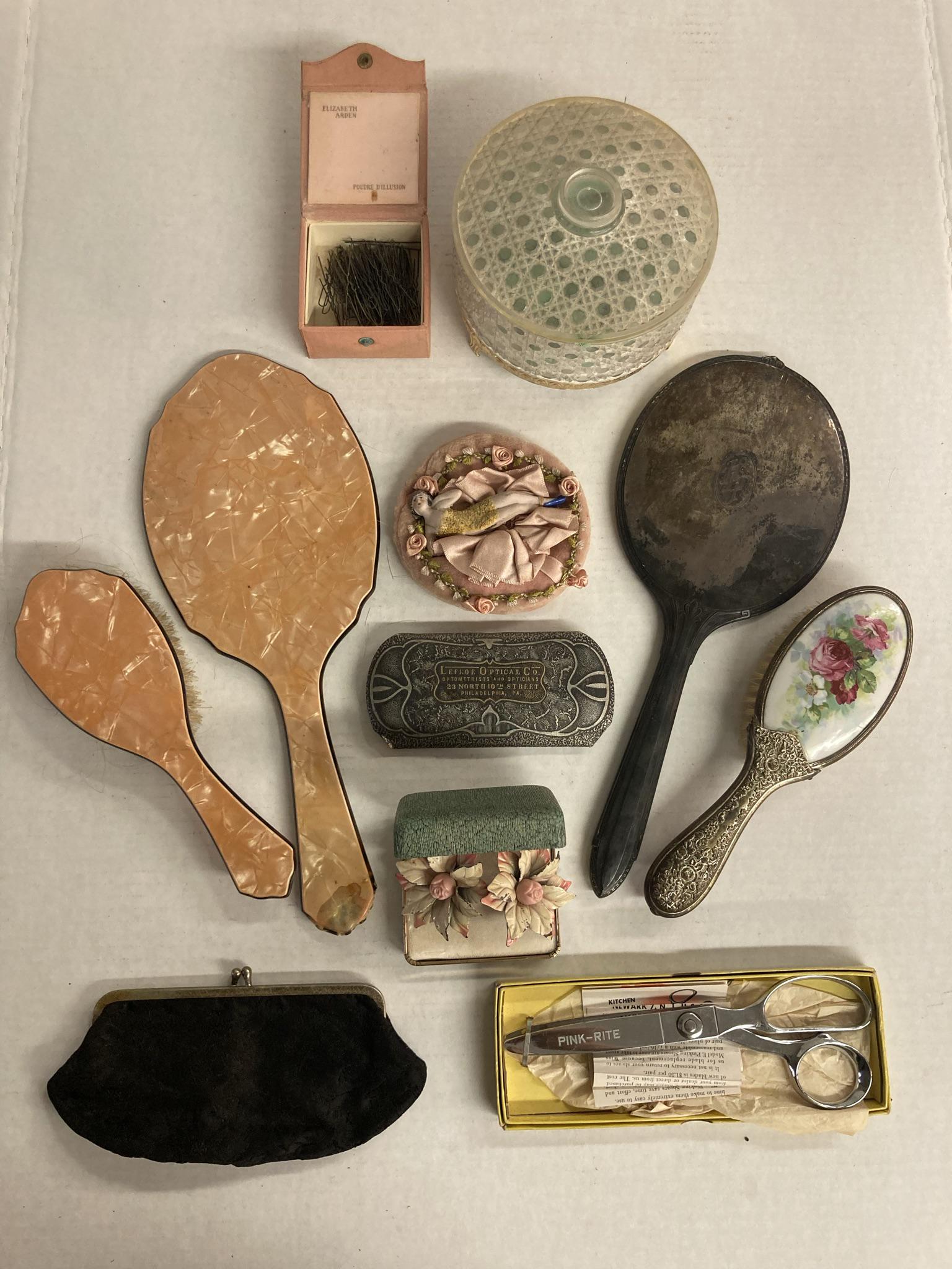 Lot of ladies vanity items (1 of 12)