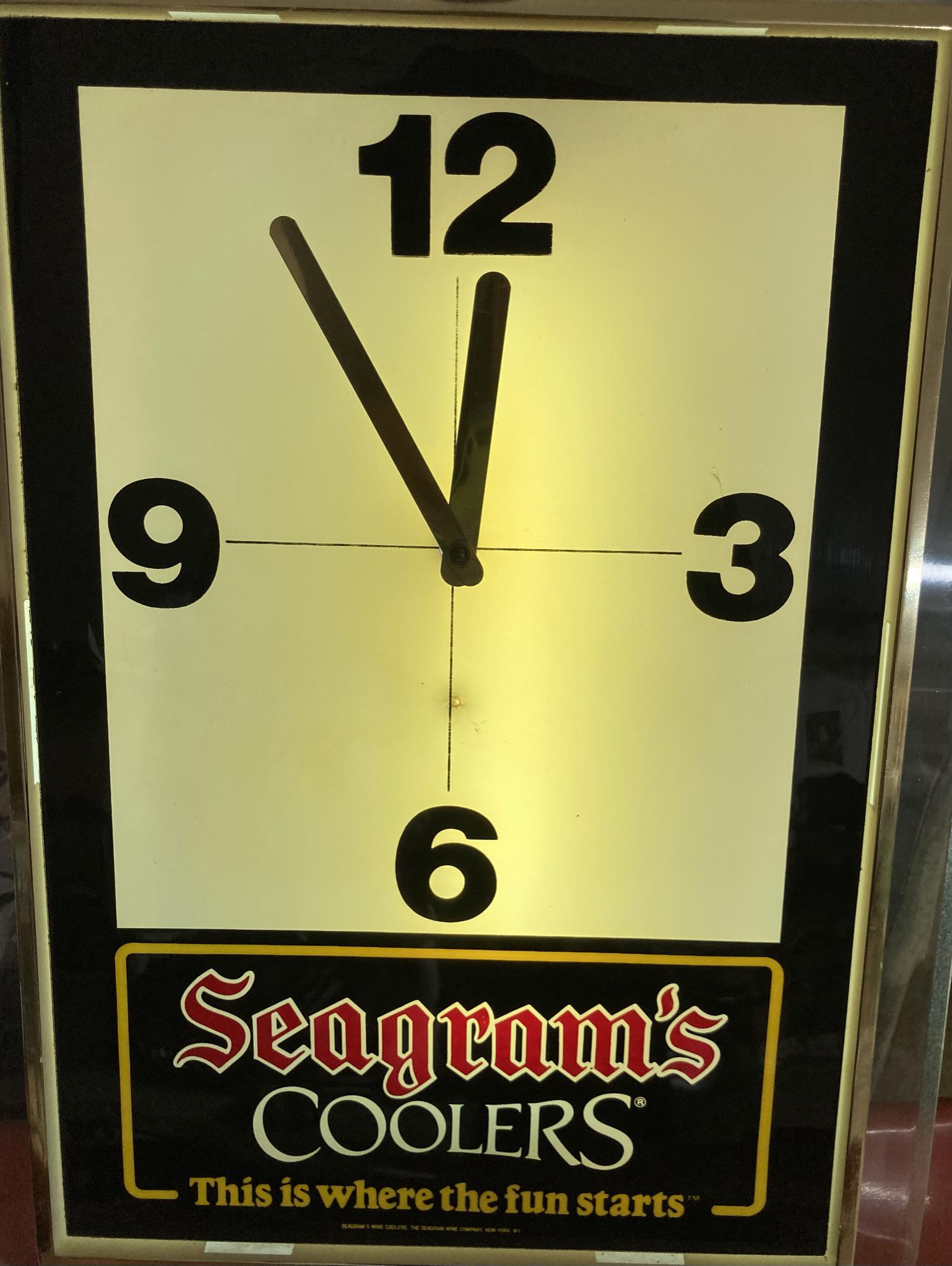 Seagrams Coolers Clock Sign- Lights Up: Seagrams Coolers Clock Sign- Lights Up