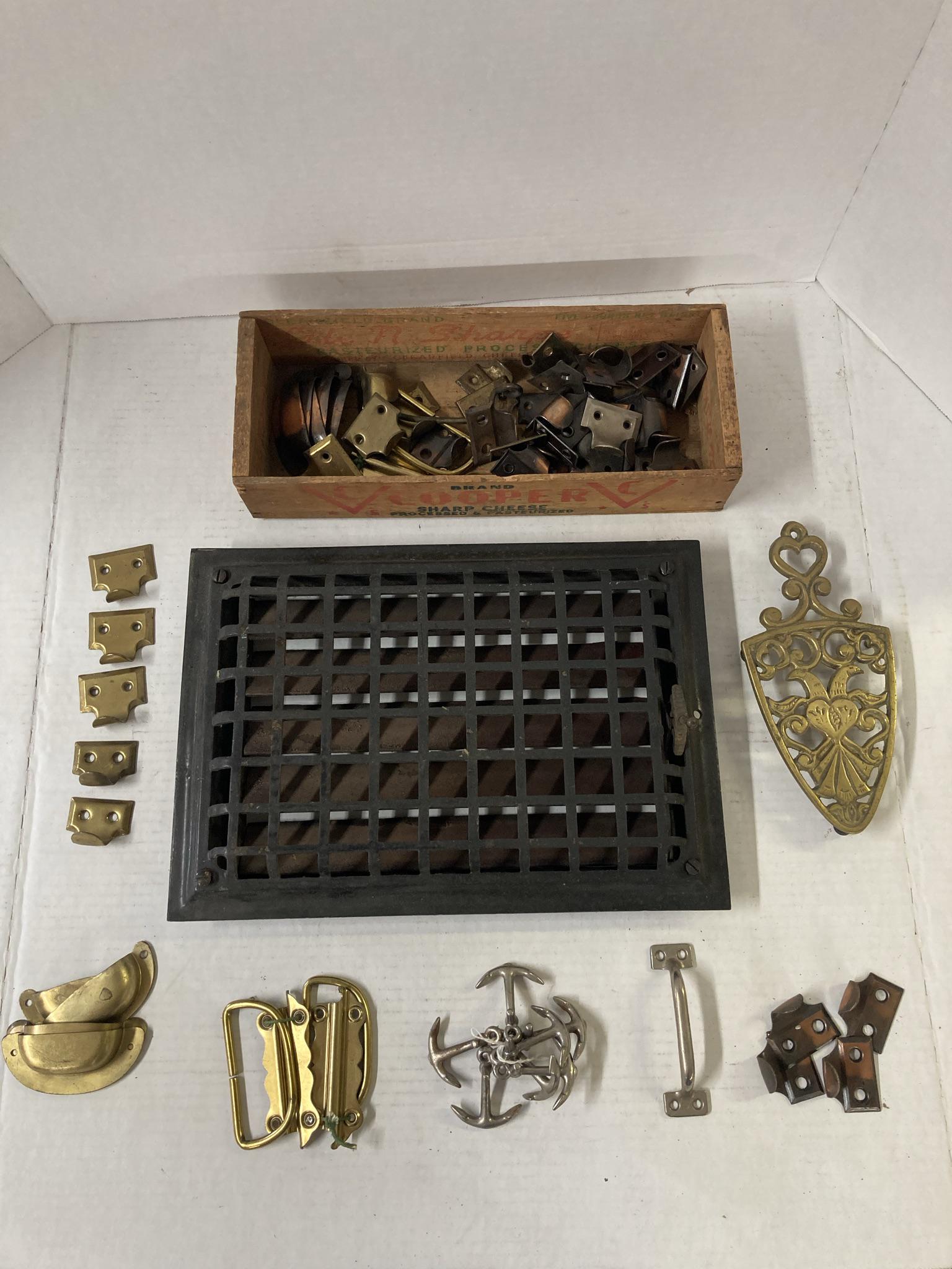 Antique Lot of Metal Hardware and Heat Register: Antique Lot of Metal Hardware and Heat Register