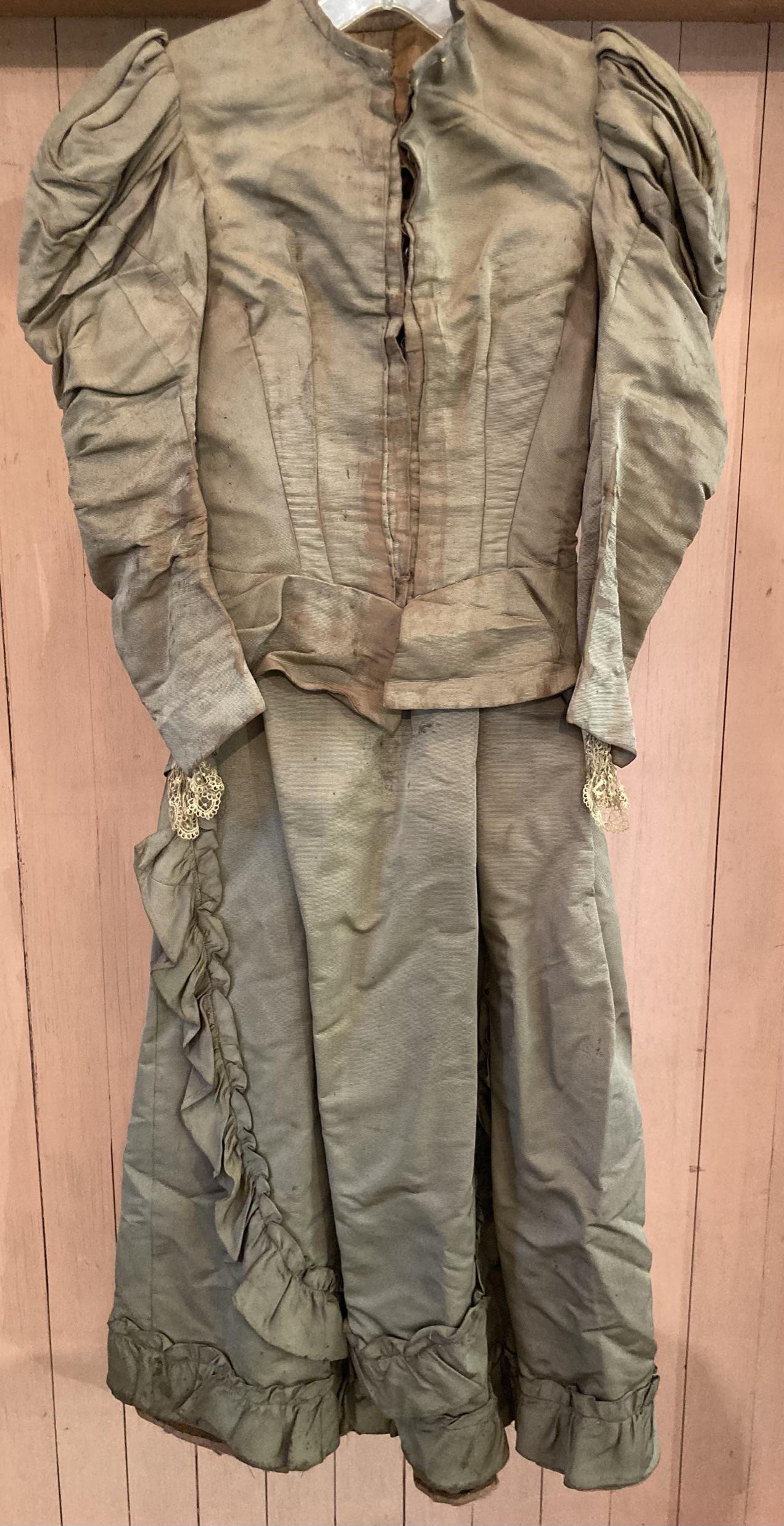 Antique Victorian Handmade Tailored Skirt and Jacket: Antique Victorian Handmade Tailored Skirt and Jacket, would be great for theater, film, or re-enactment