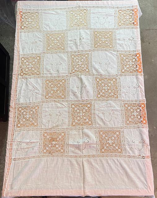 Cutout Embroidered Bedspread. (1 of 6)