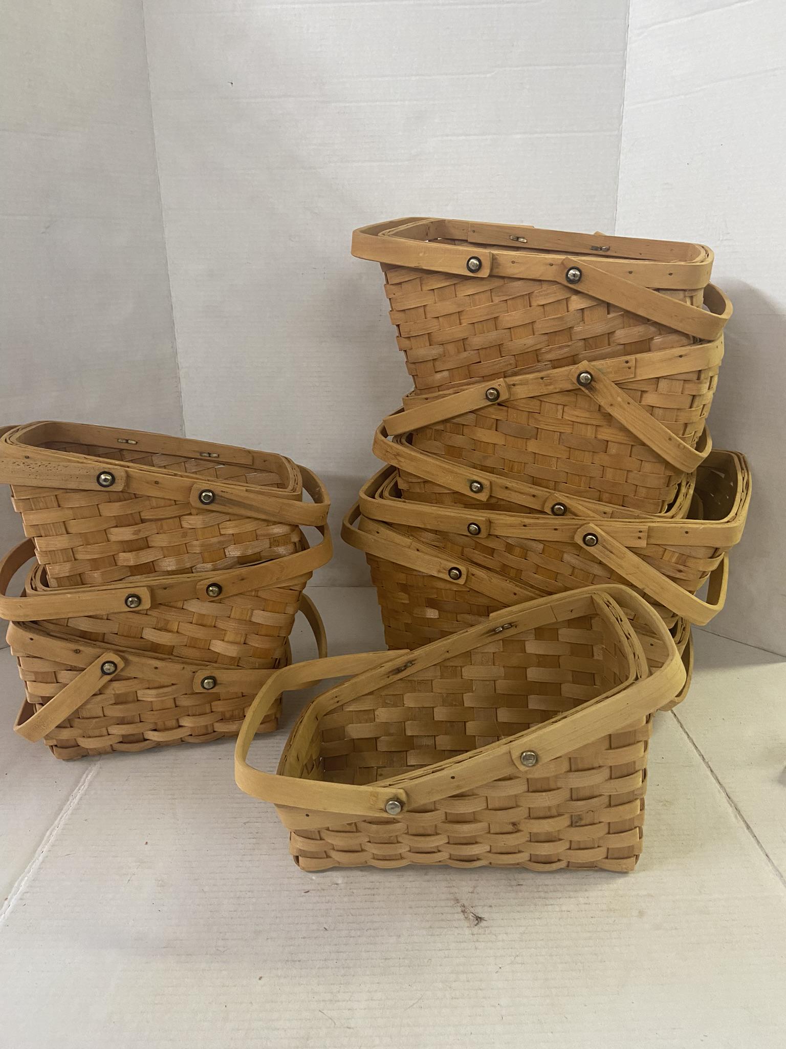 Lot of 9 Angled Baskets: Lot of 9 Angled Baskets Variety of Sizes.