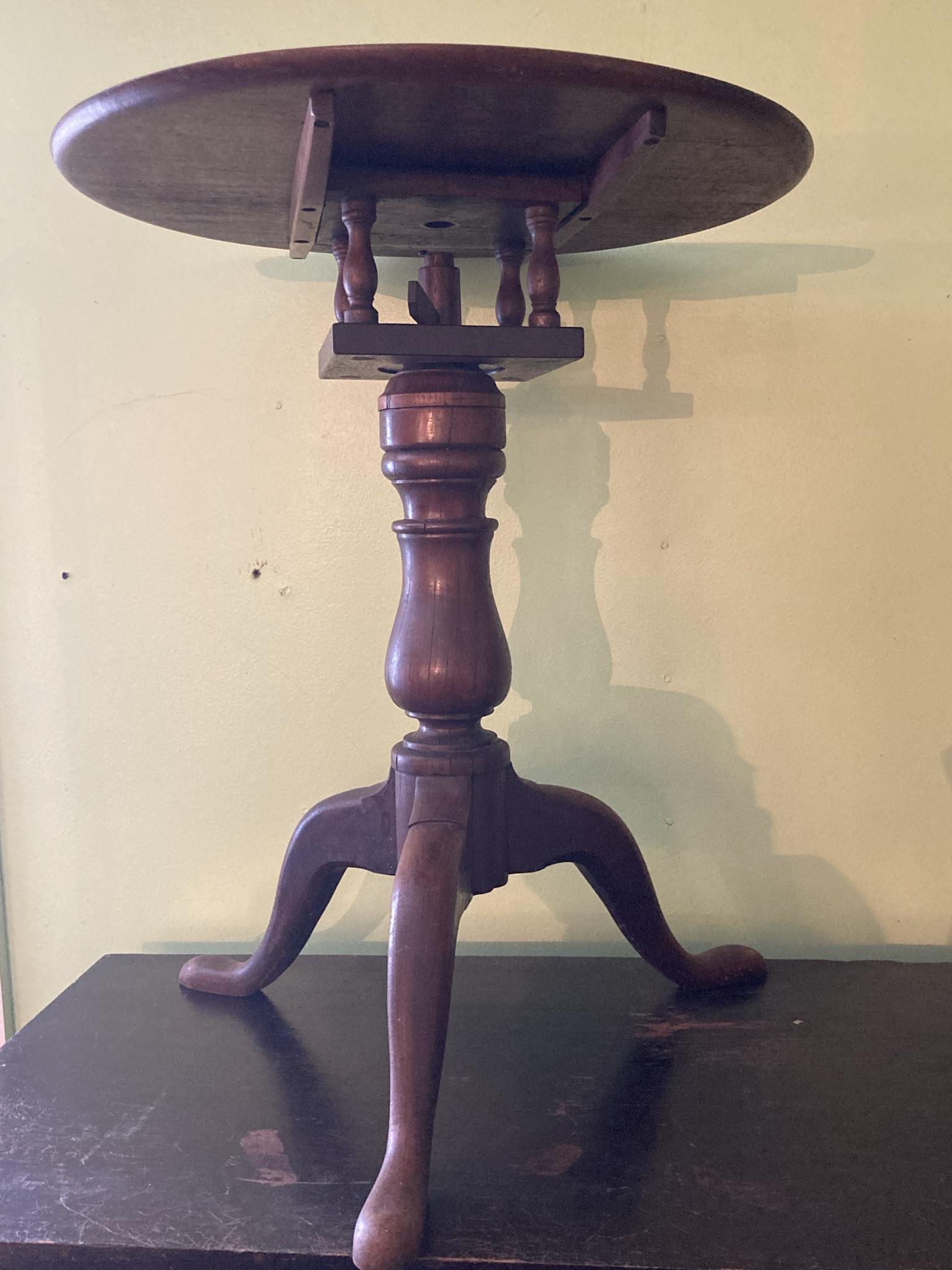 Pie Crust, Tilt Top Table with Birdcage: Pie Crust, Tilt Top Table with Birdcage