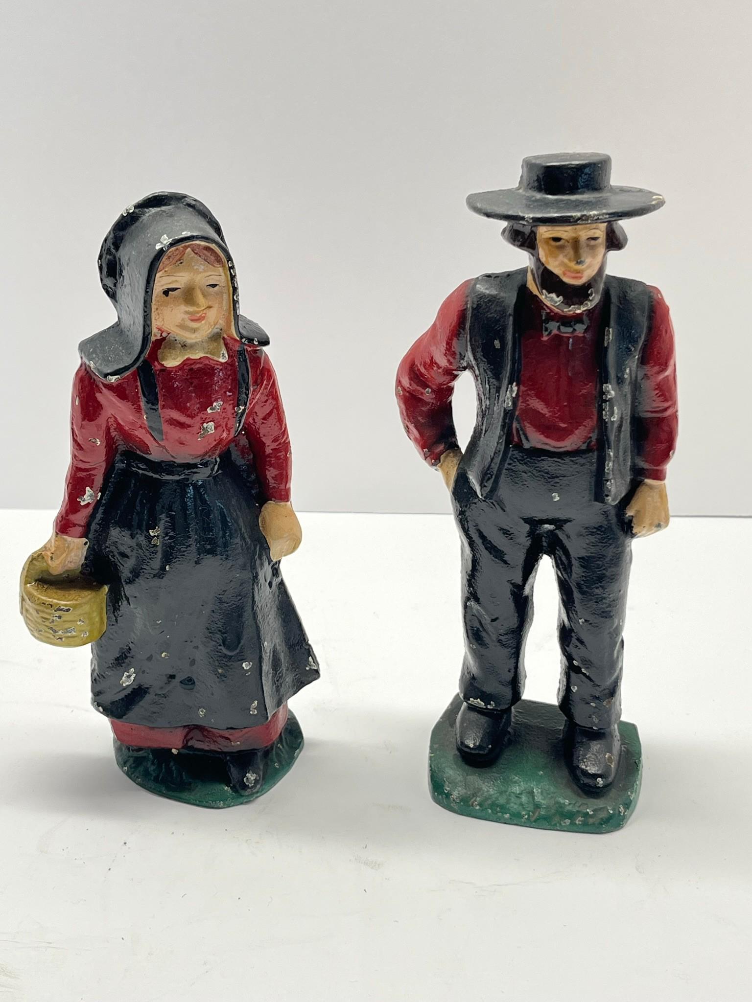 Pair of Early Cast Iron Amish Figures (1 of 12)