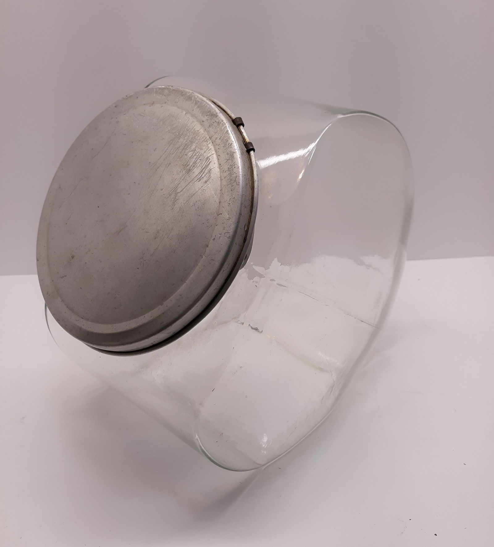 Store Display Cracker Jar with Hinged Lid (1 of 7)