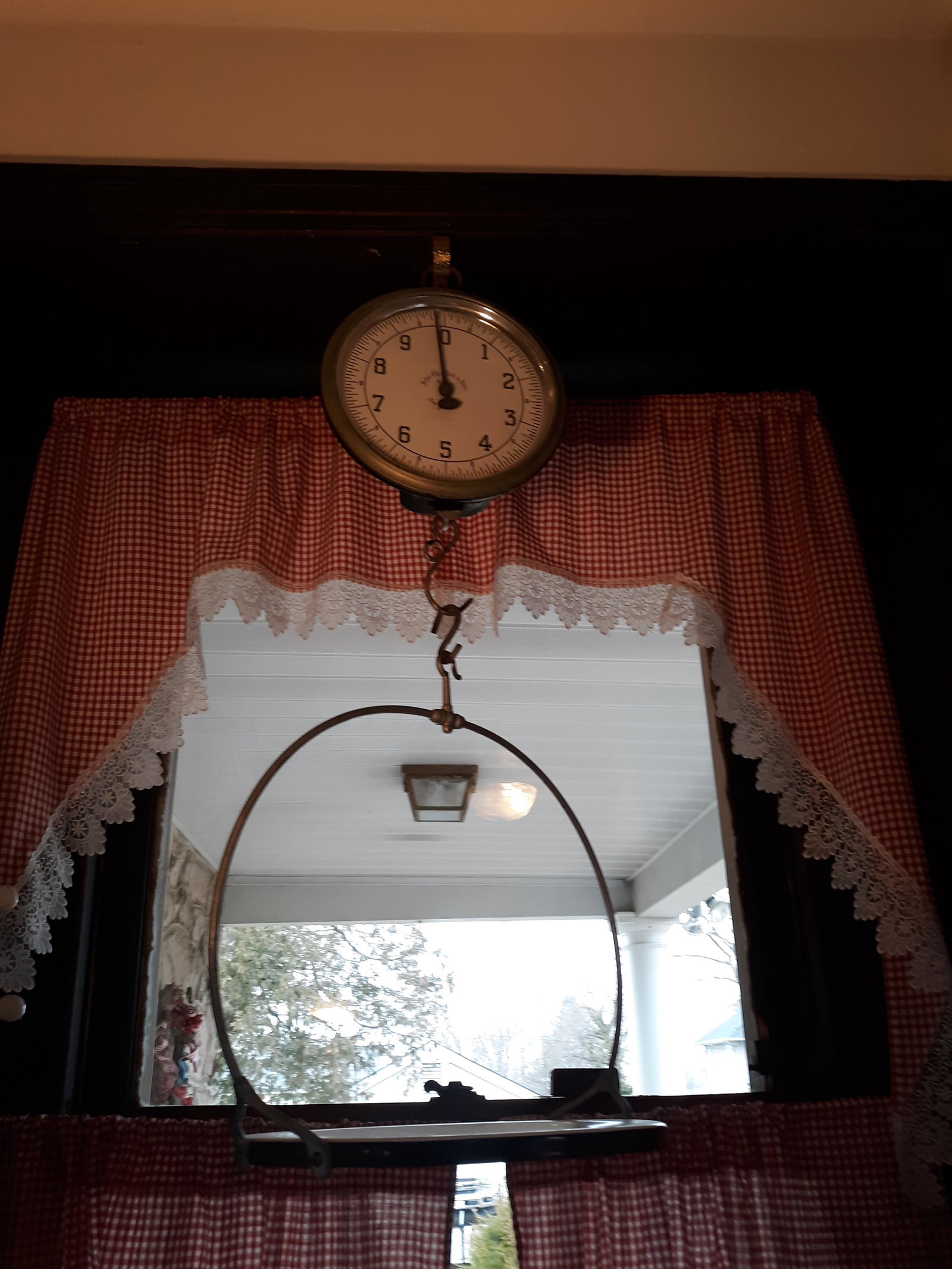 Hanging Grocery Scale (1 of 9)